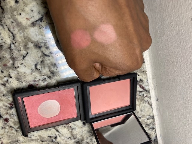 Customer carousel item 1.