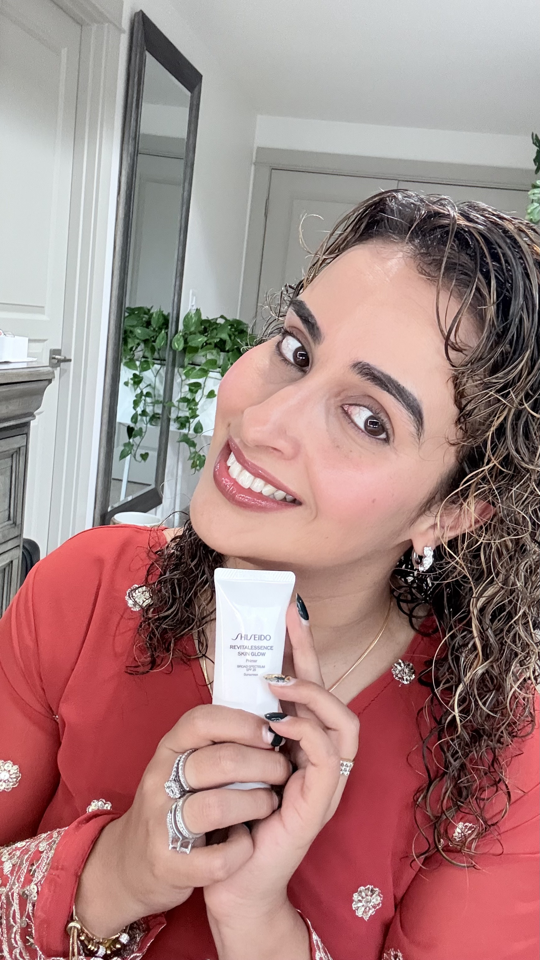 Customer carousel item 7.