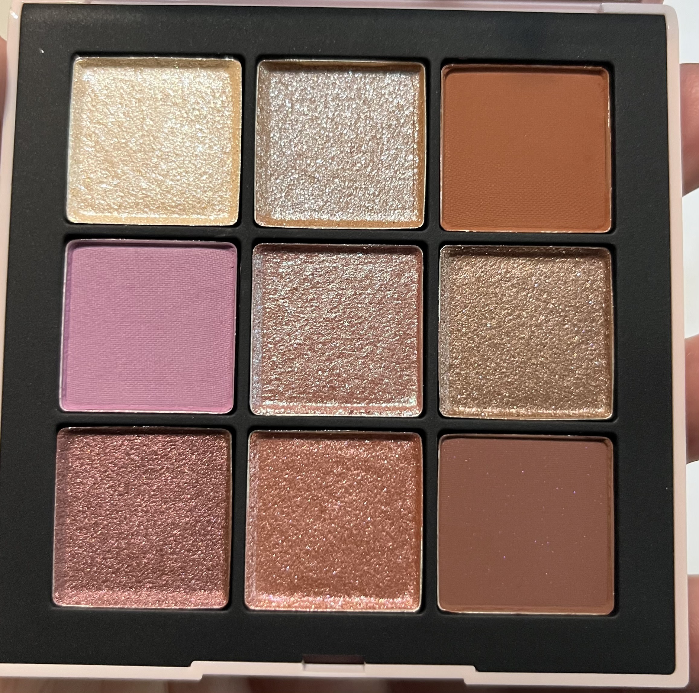 Customer carousel item 1.