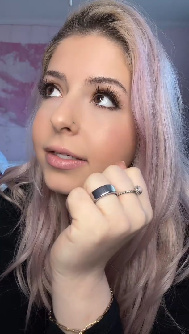 Customer carousel item 8.