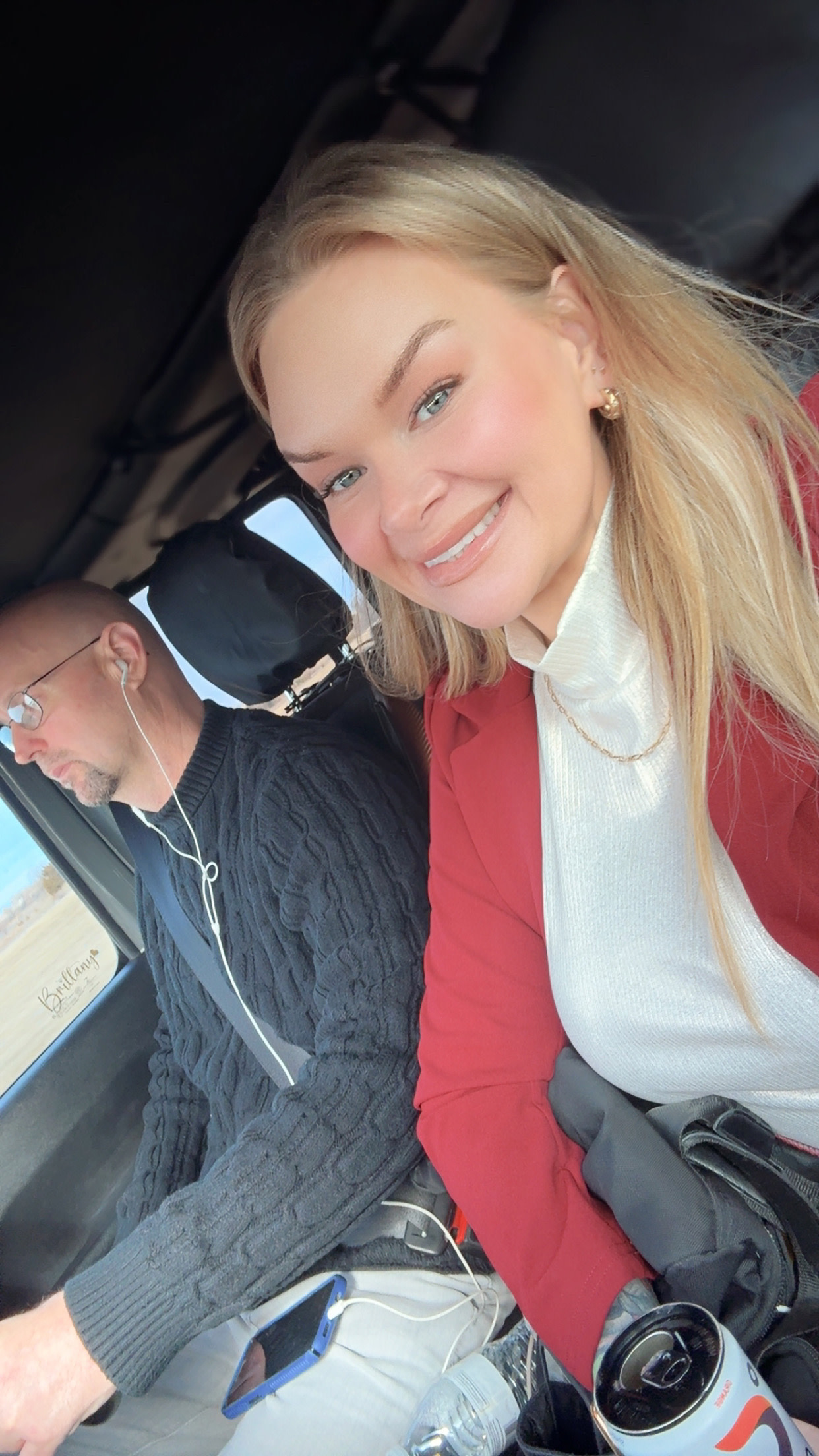 Customer carousel item 11.