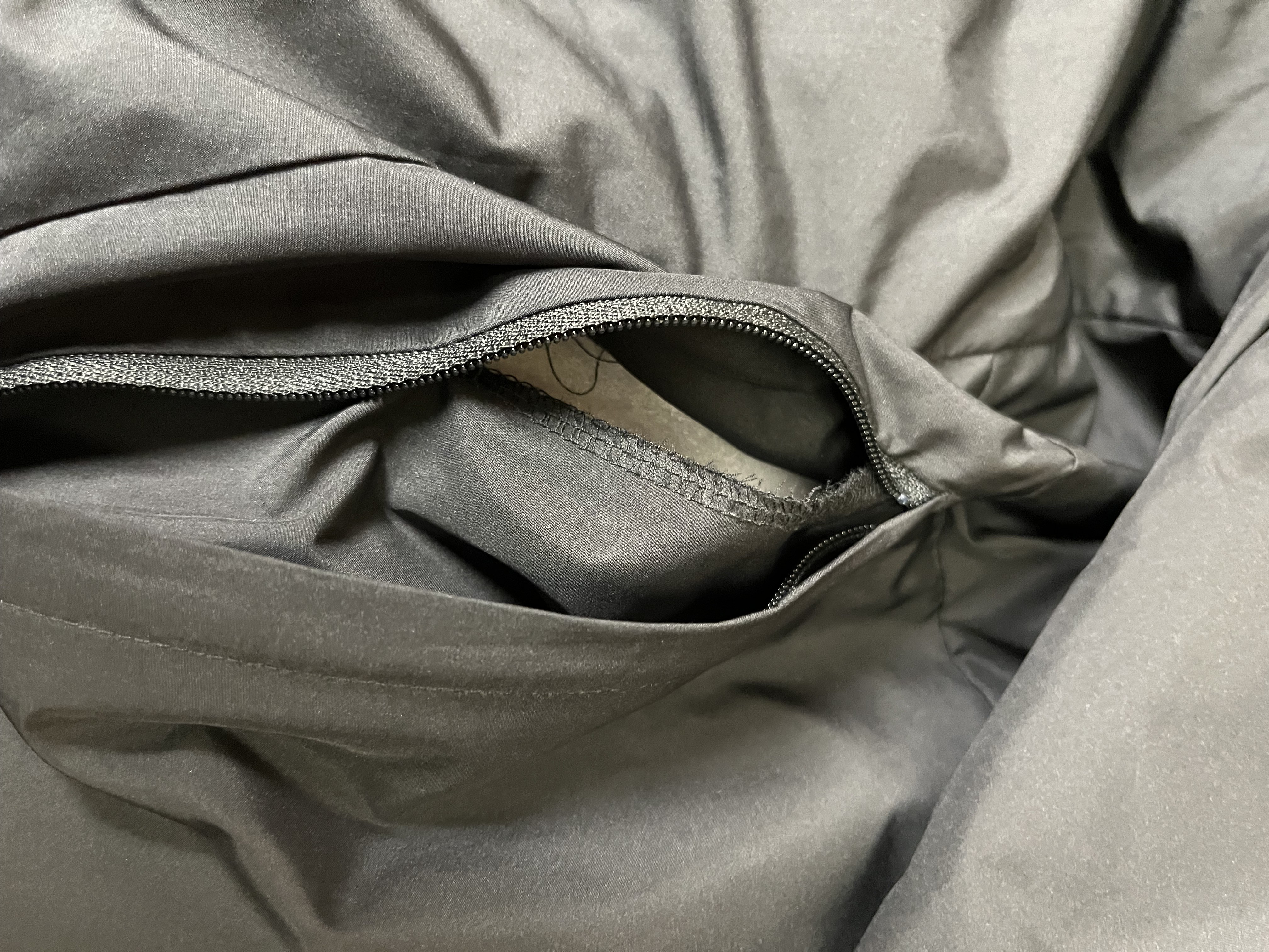 hole in right side pocket