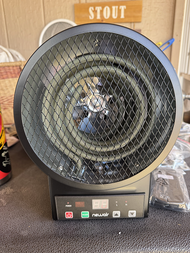 Customer carousel item 3.