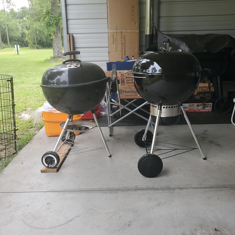 L) 2011 Weber R) 2924 Mastertouch