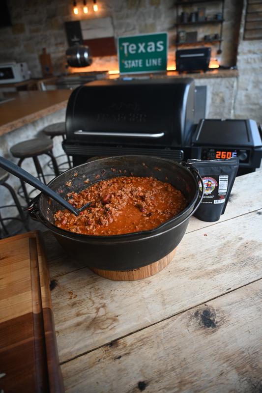 Texas Chili smoked on the Woodridge
