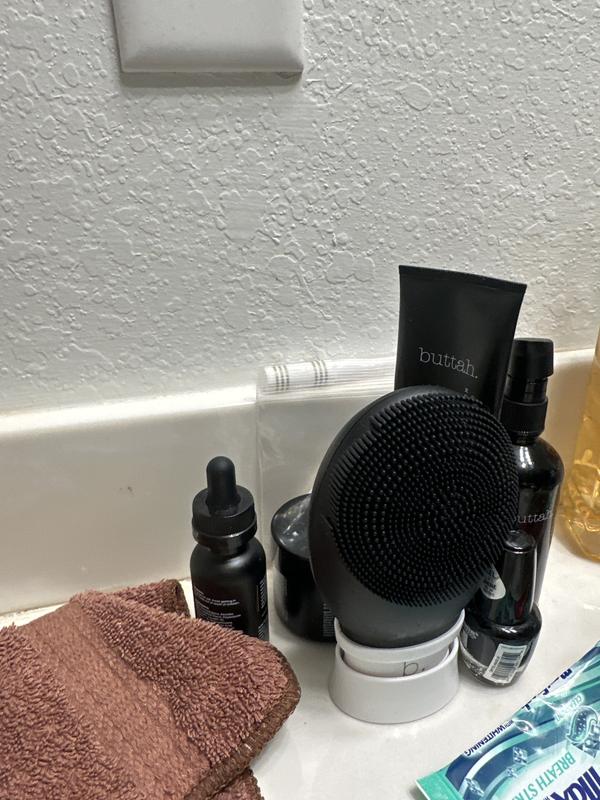 Customer carousel item 3.