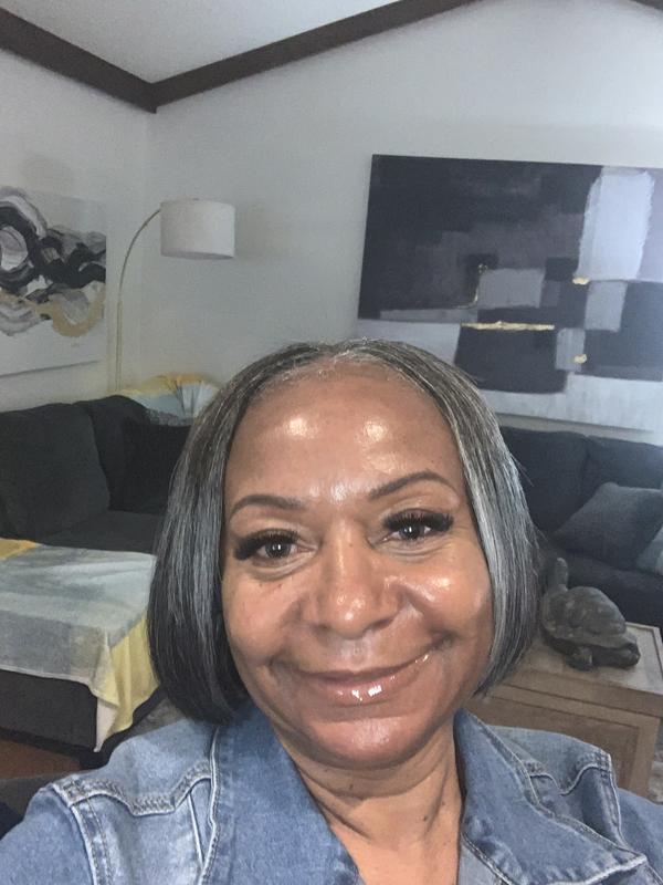 Customer carousel item 6.