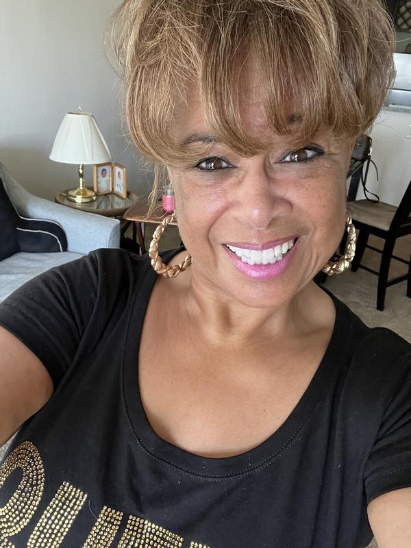 Customer carousel item 1.