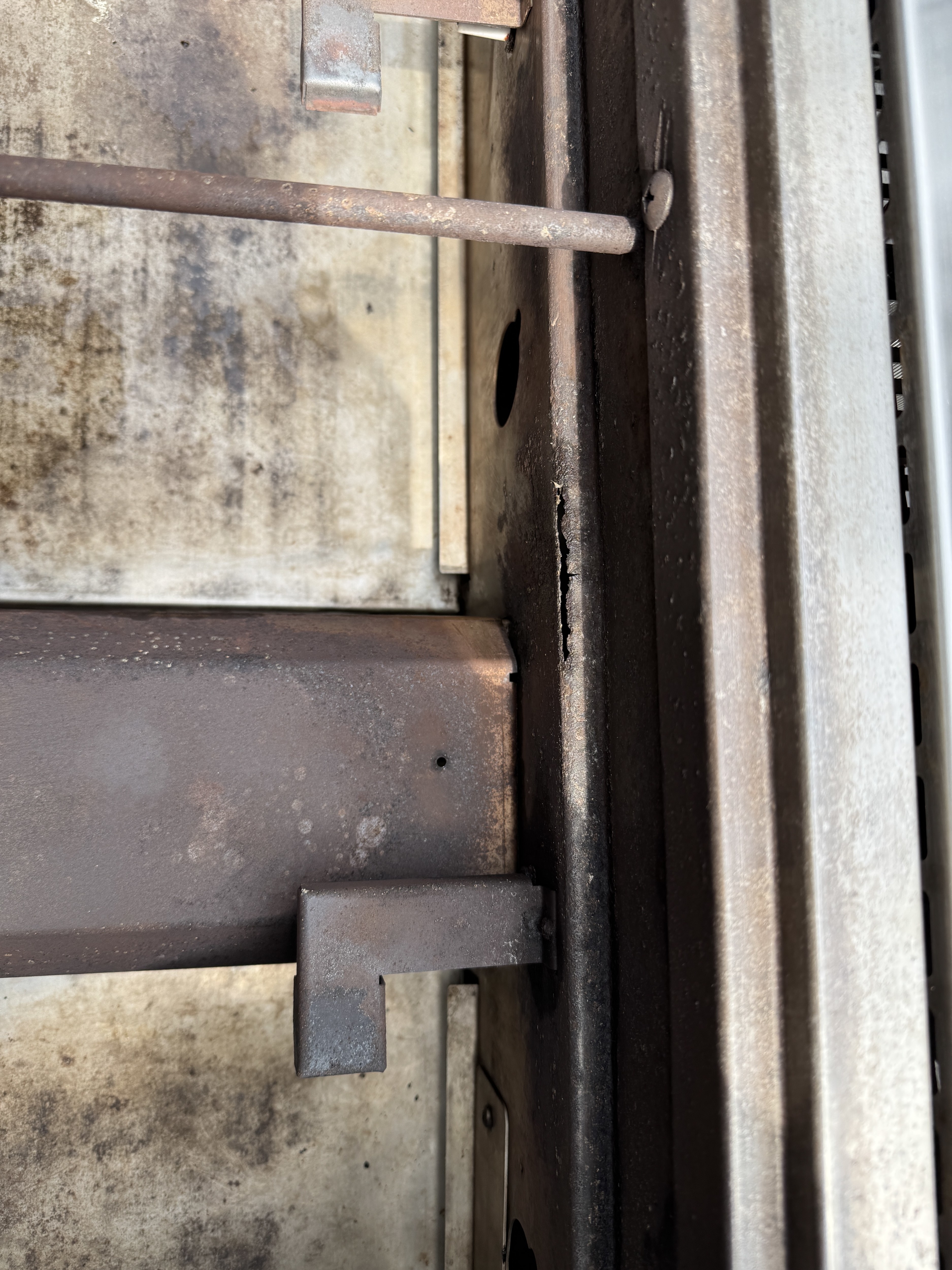 Rot in fire box