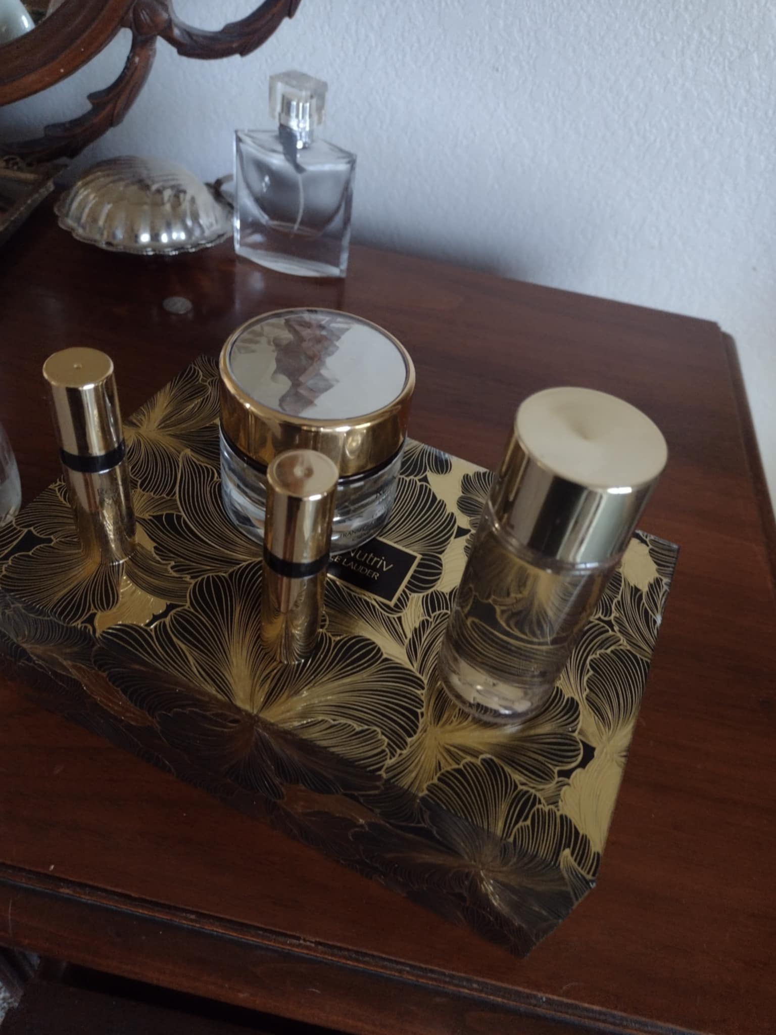 Estée Lauder 4-Pc. Re-Nutriv The Pinnacle of Luxury Skin Care Gift