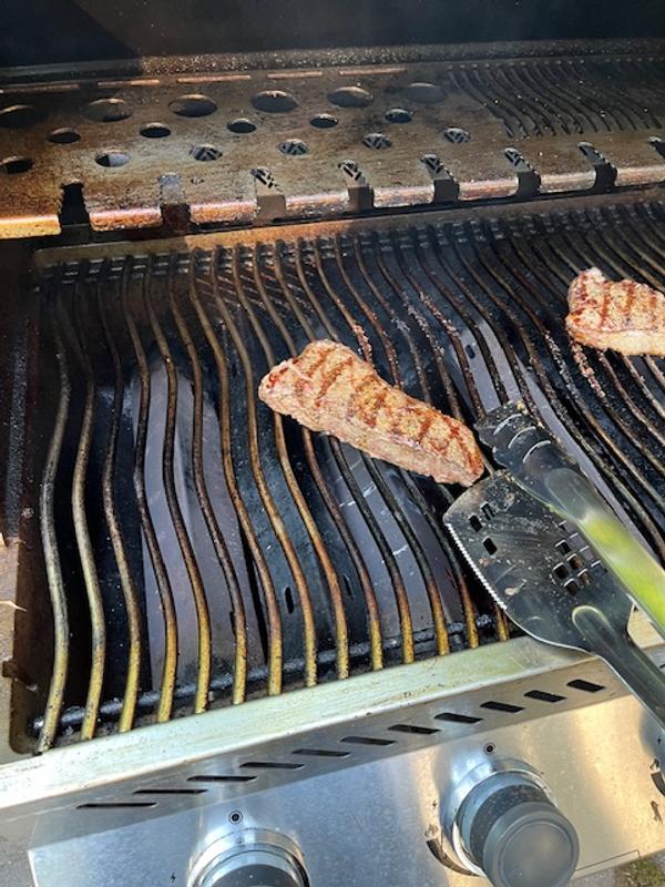 Spatutong in action.