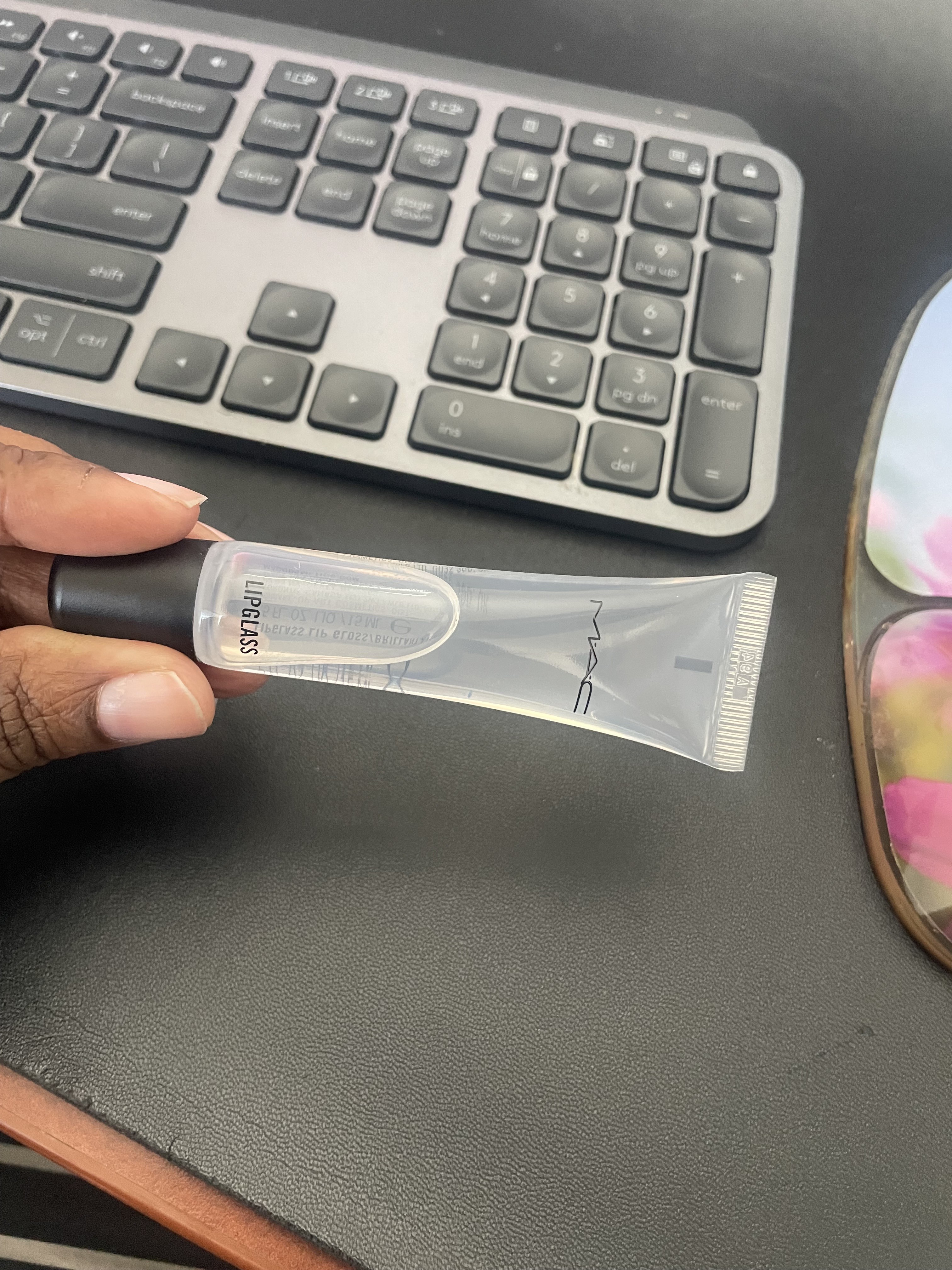 Customer carousel item 11.