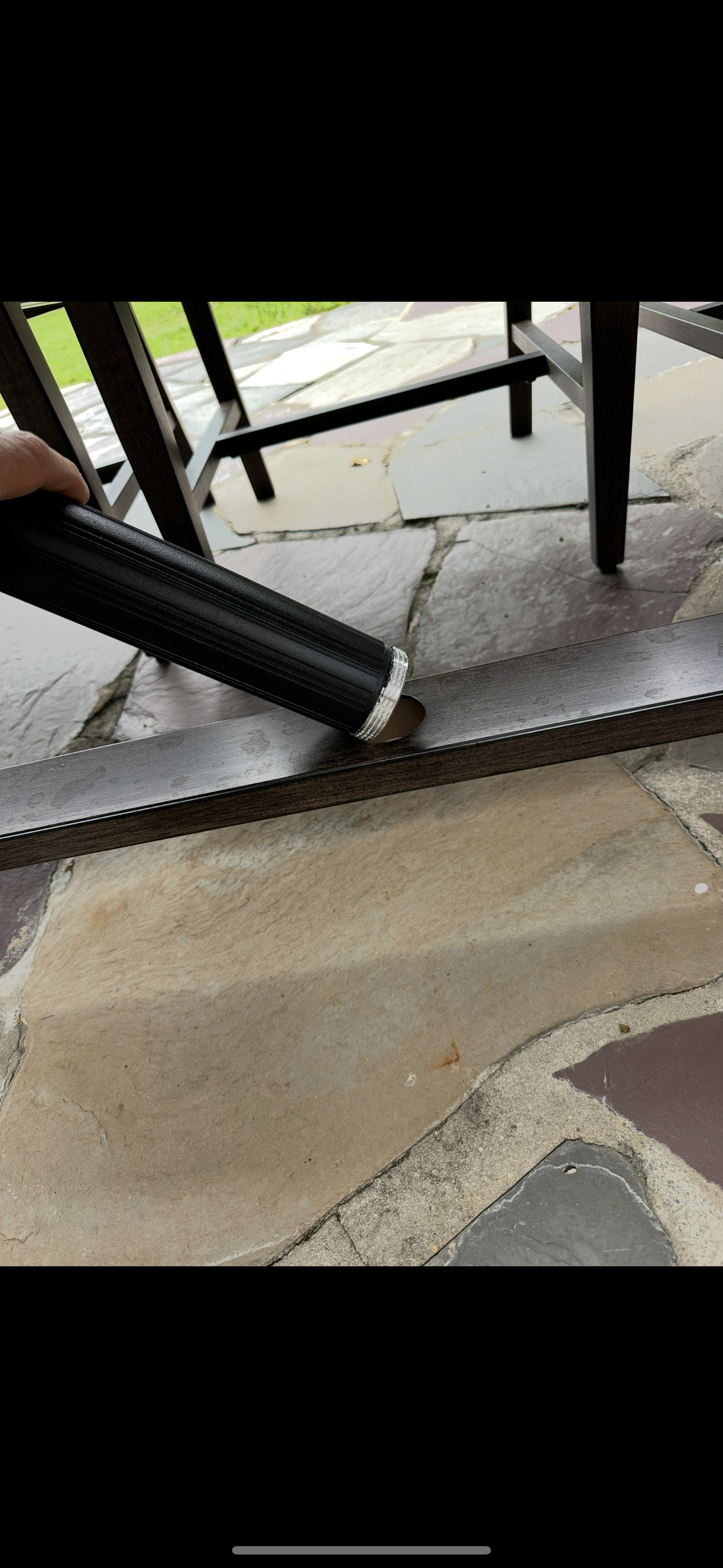 Pipe does not fit through base support