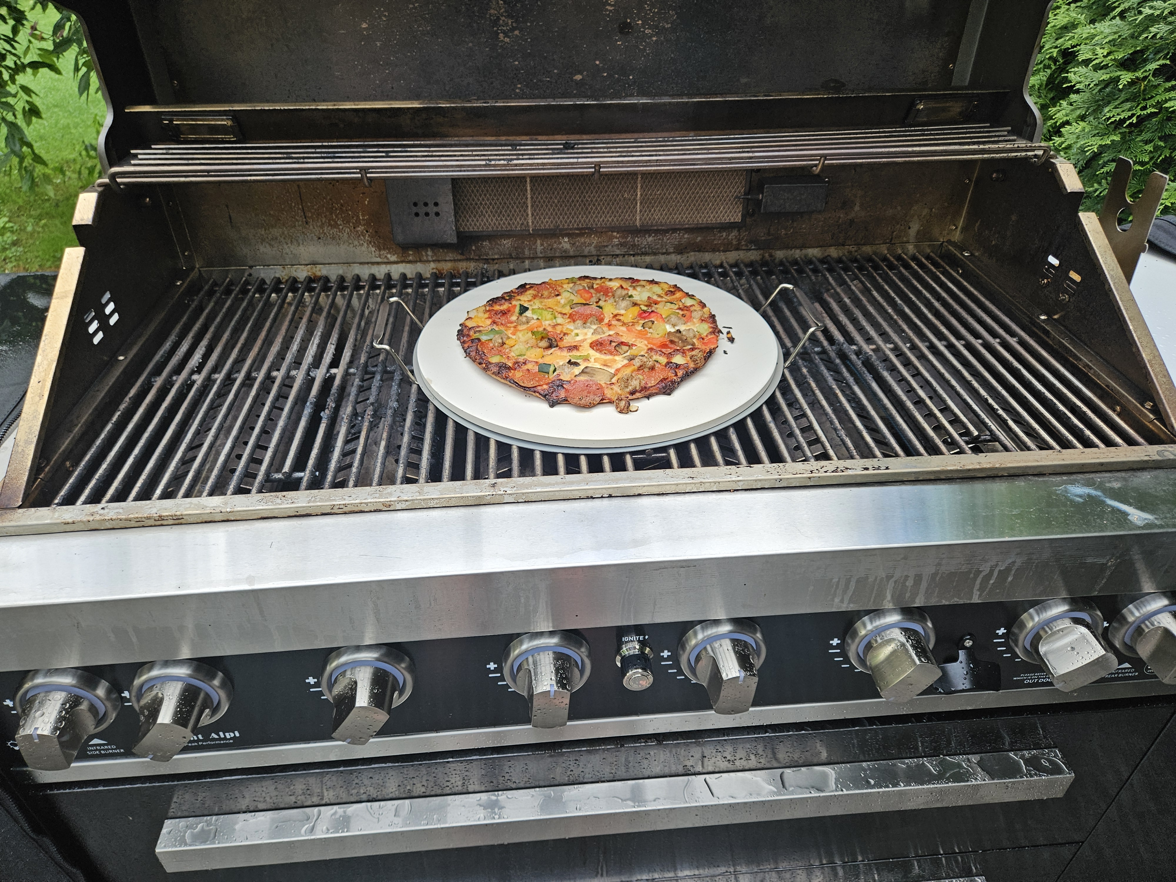Pizza on the grill