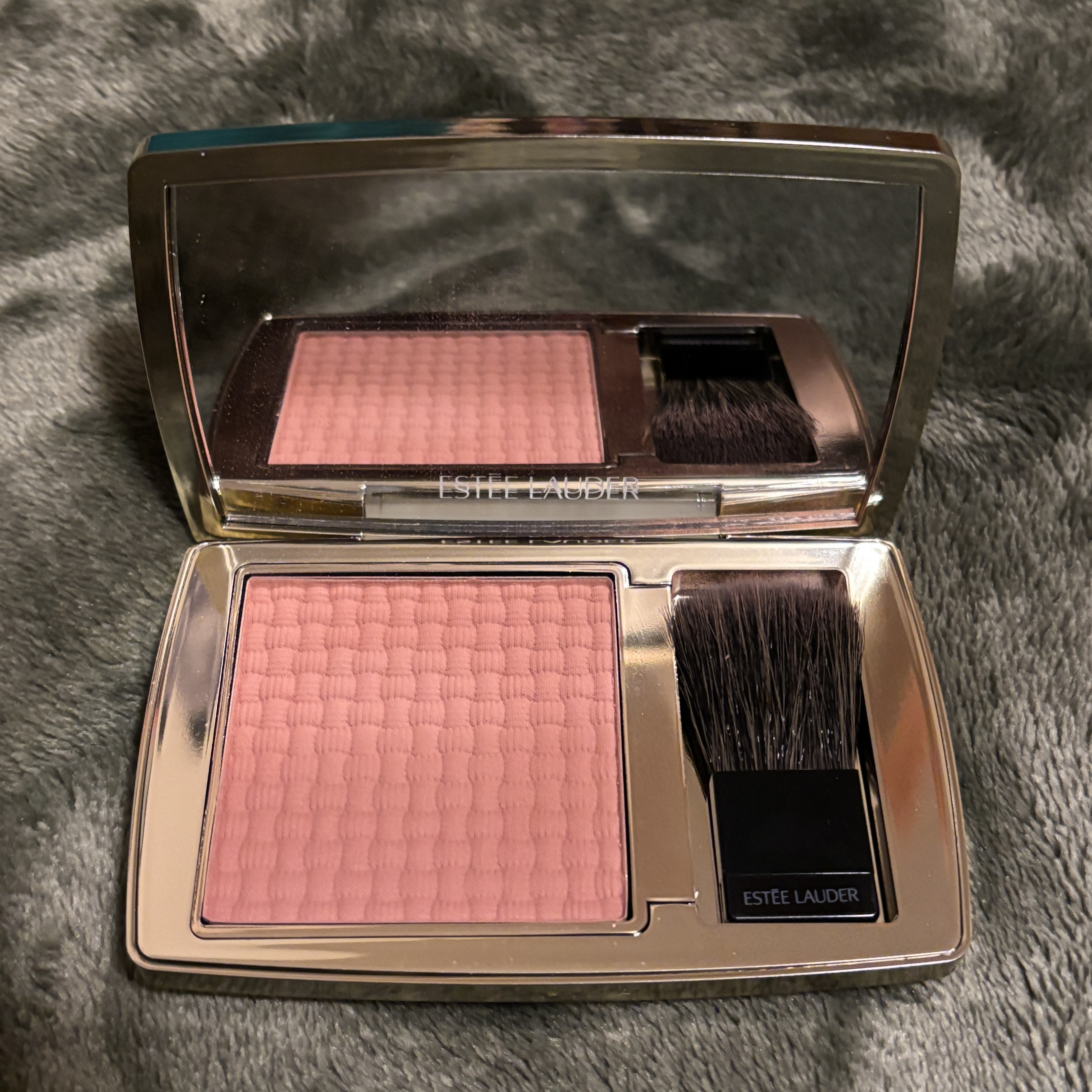 Rebellious Rose The Sculpting Blush