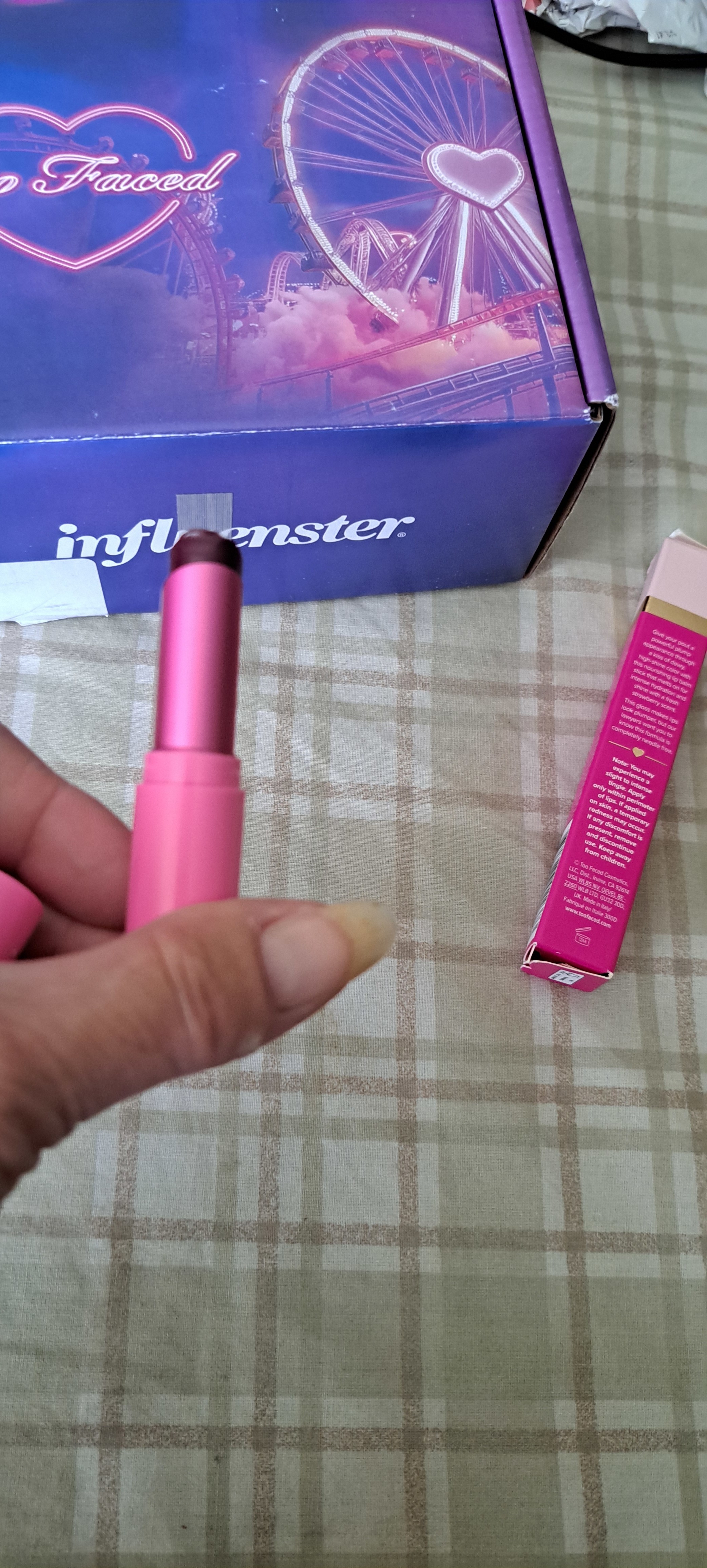 Color of gloss