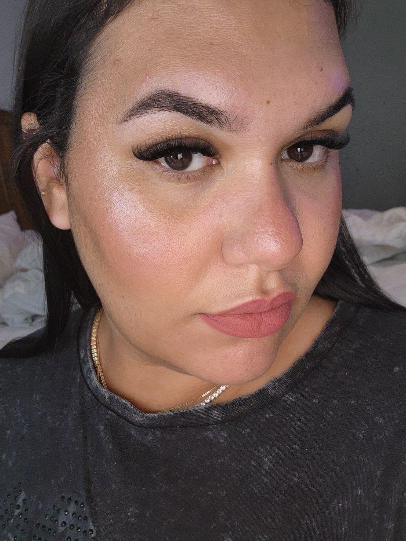 Customer carousel item 11.