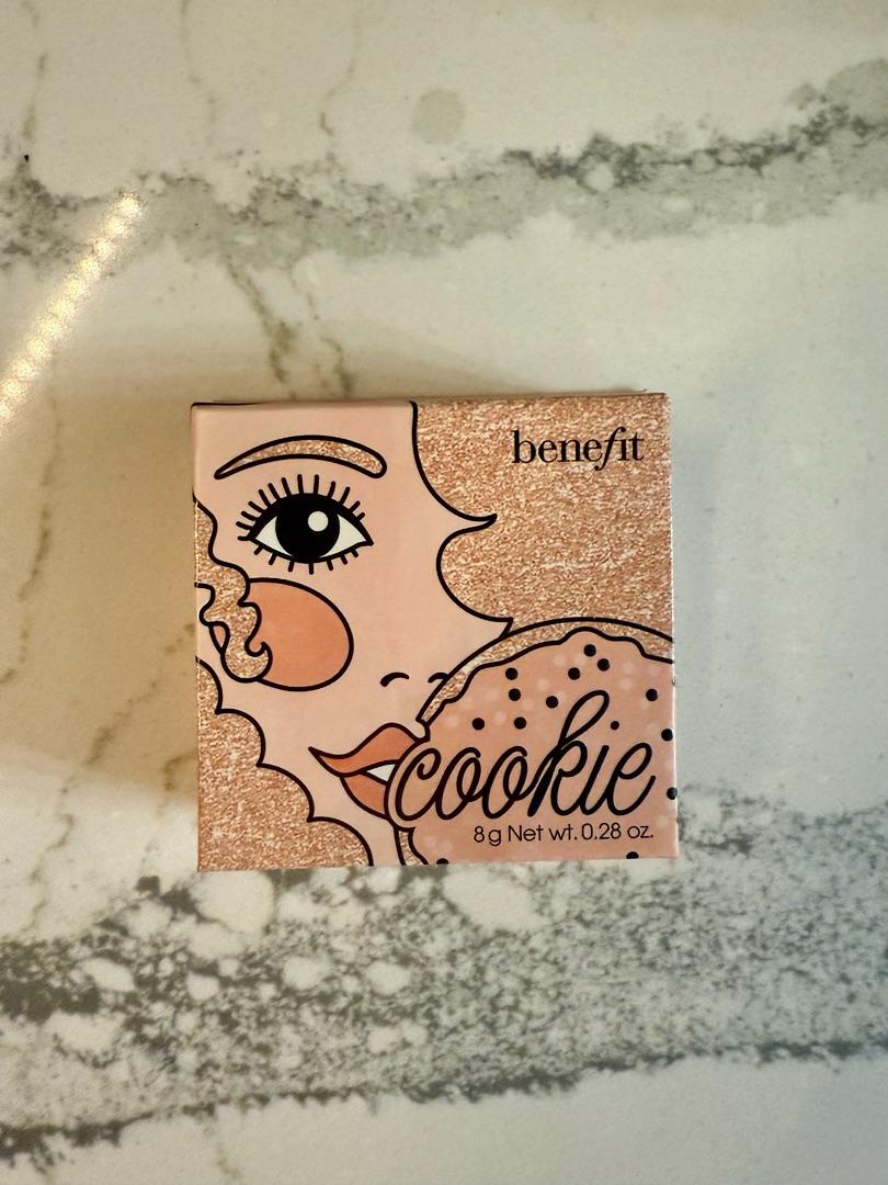 Customer carousel item 3.