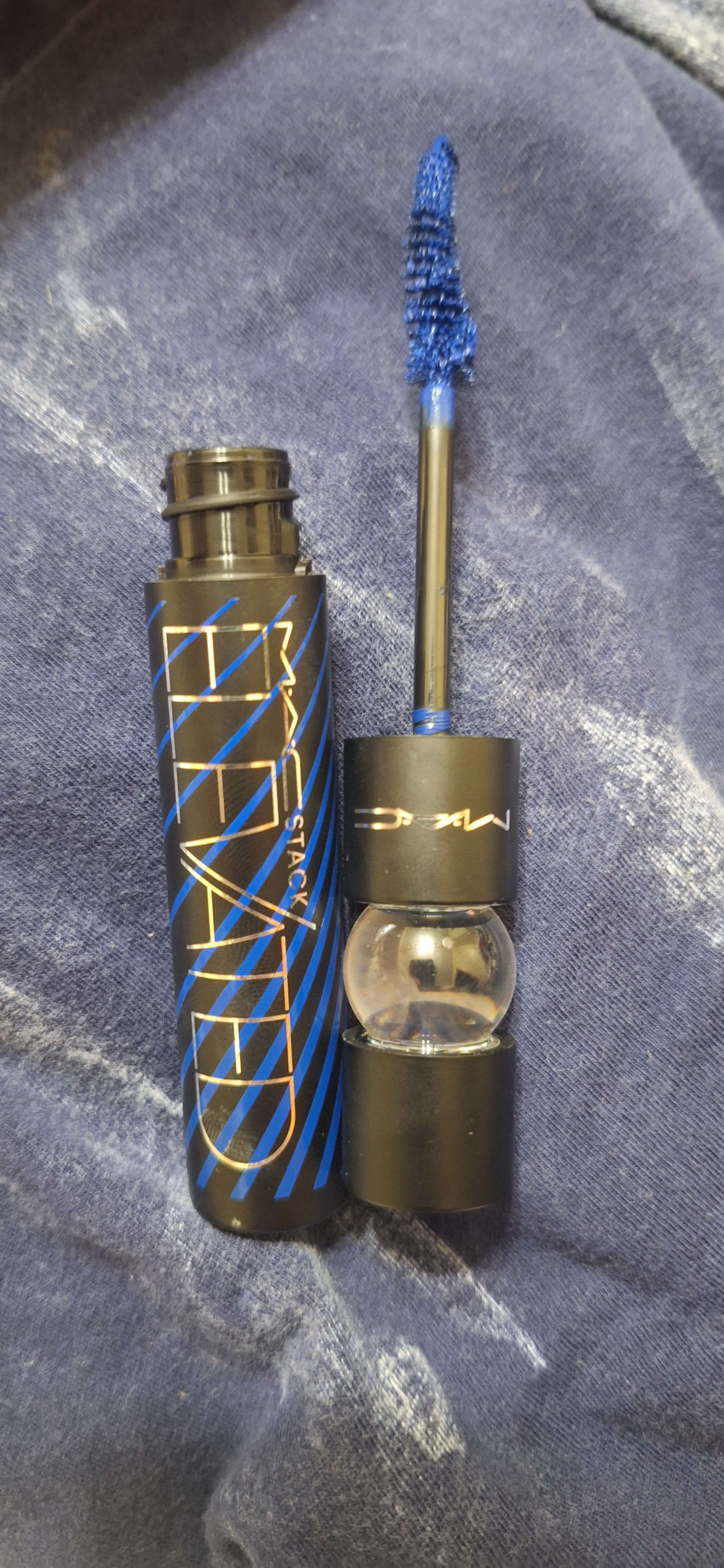 Customer carousel item 7.