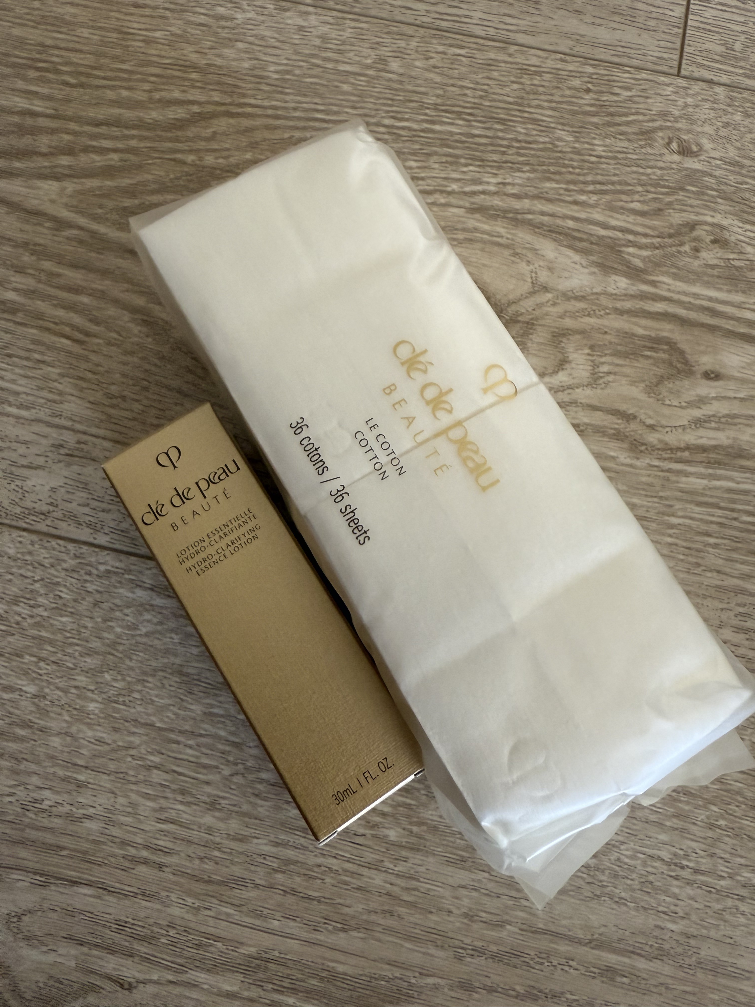 Customer carousel item 12.