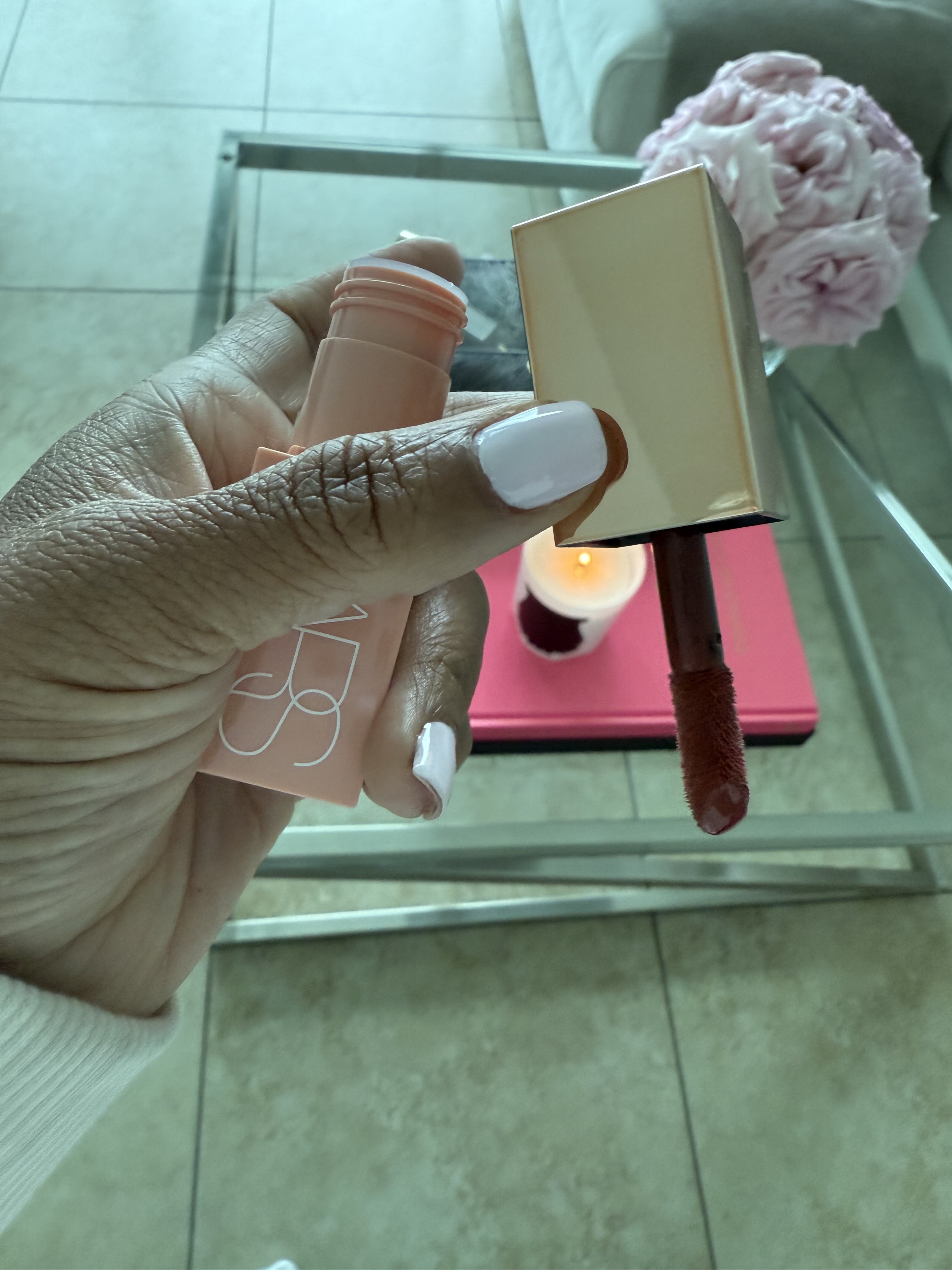 Customer carousel item 11.