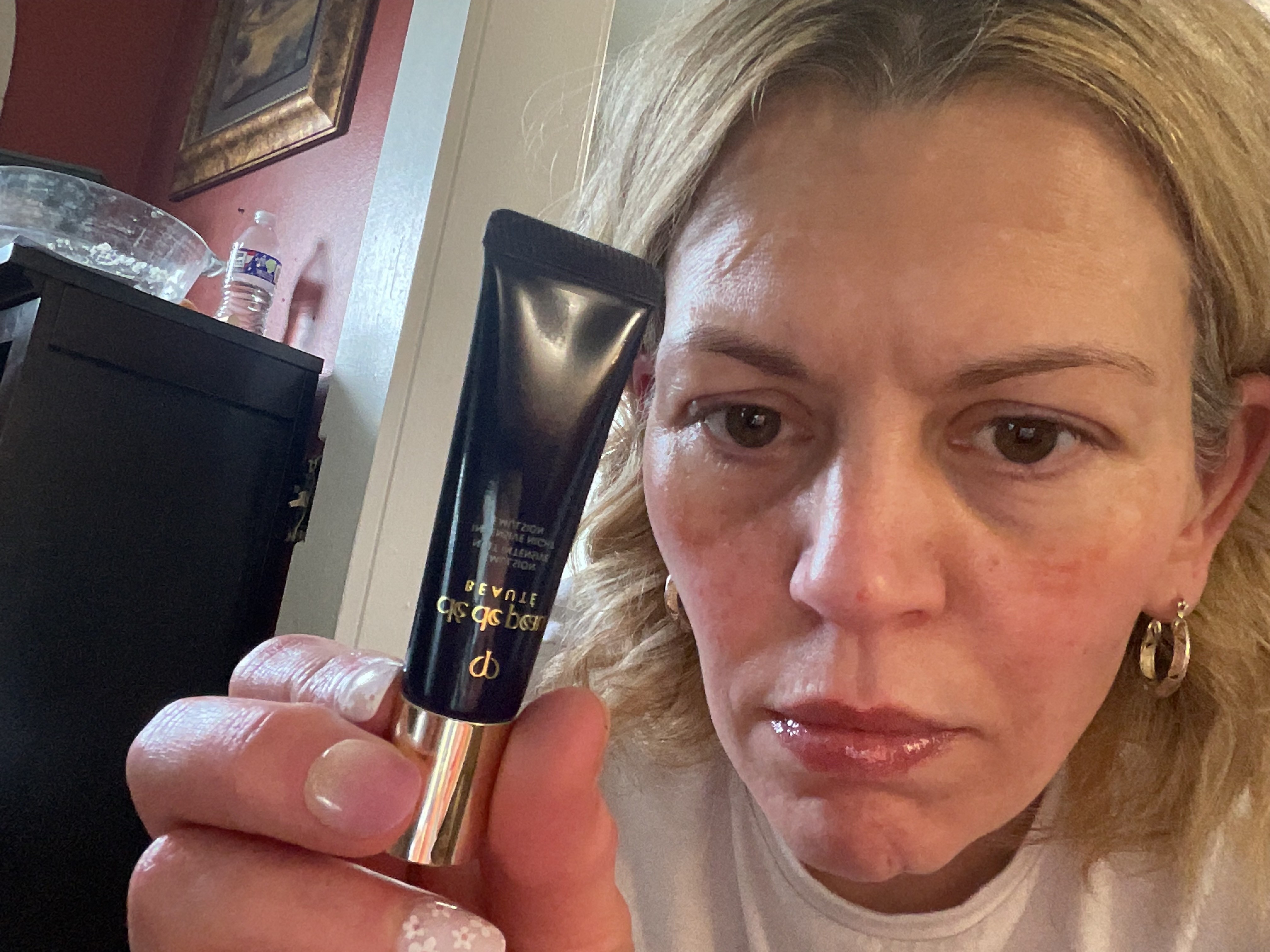 Customer carousel item 12.