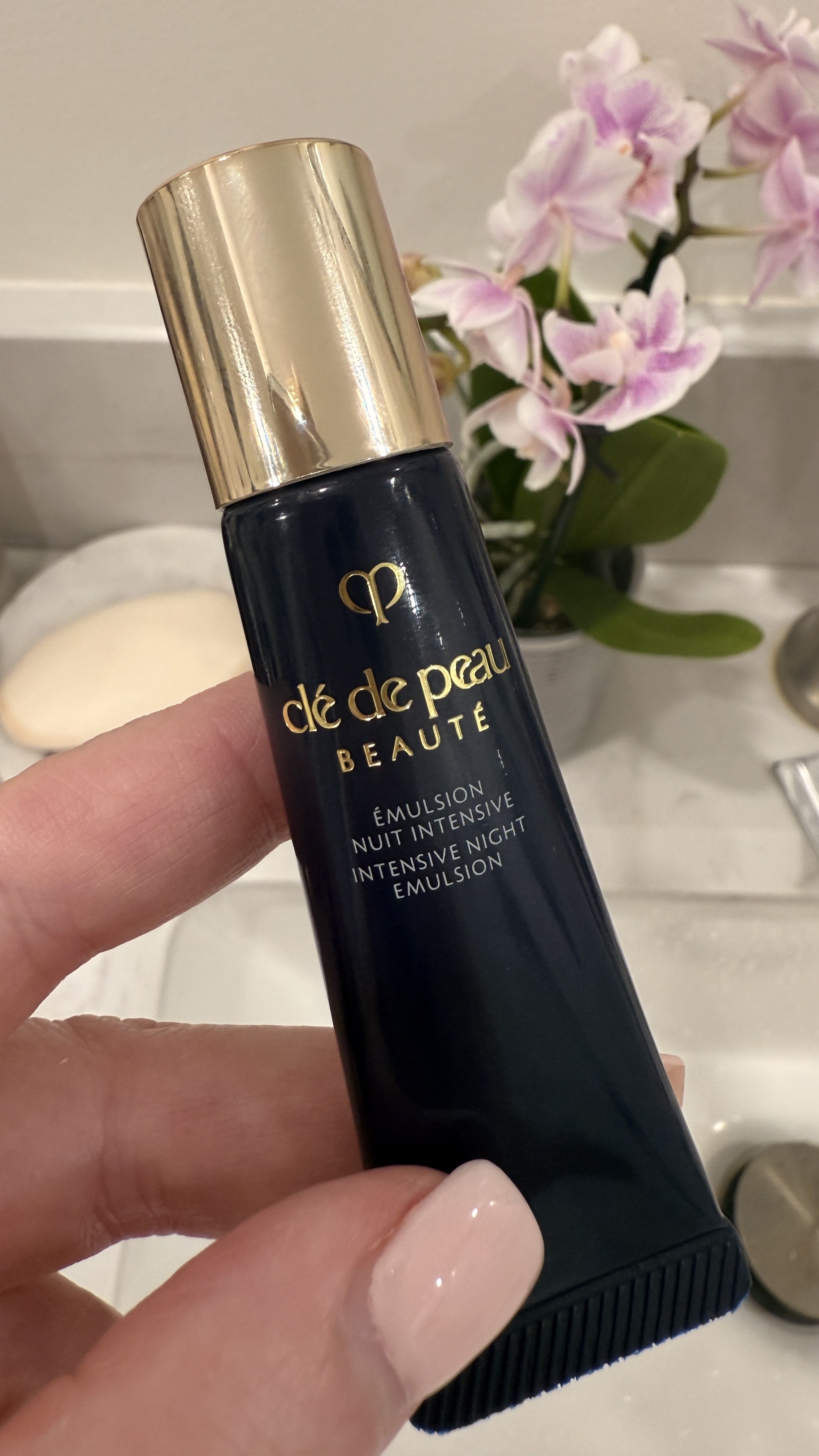 Clé de Peau Beauté Intensive Night Emulsion | Bloomingdale's