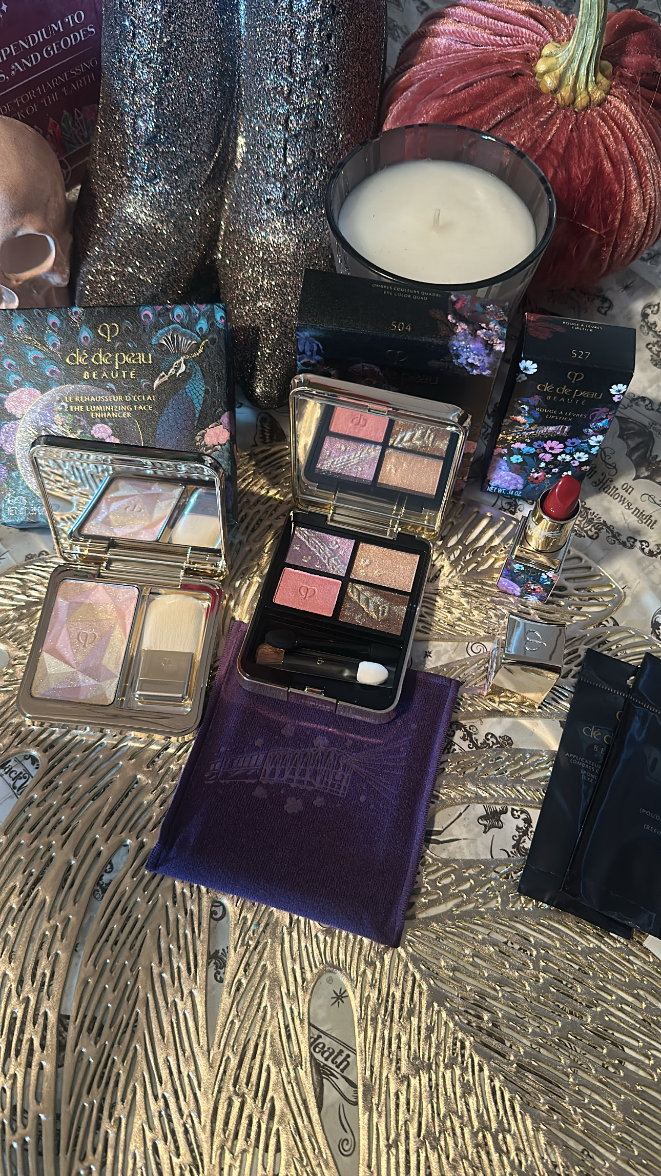 Clé de Peau Beauté Limited Edition Eye Color Quad - 504 Pastel Tea