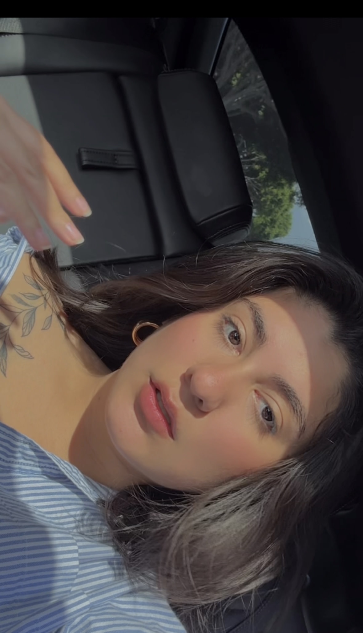 Customer carousel item 10.