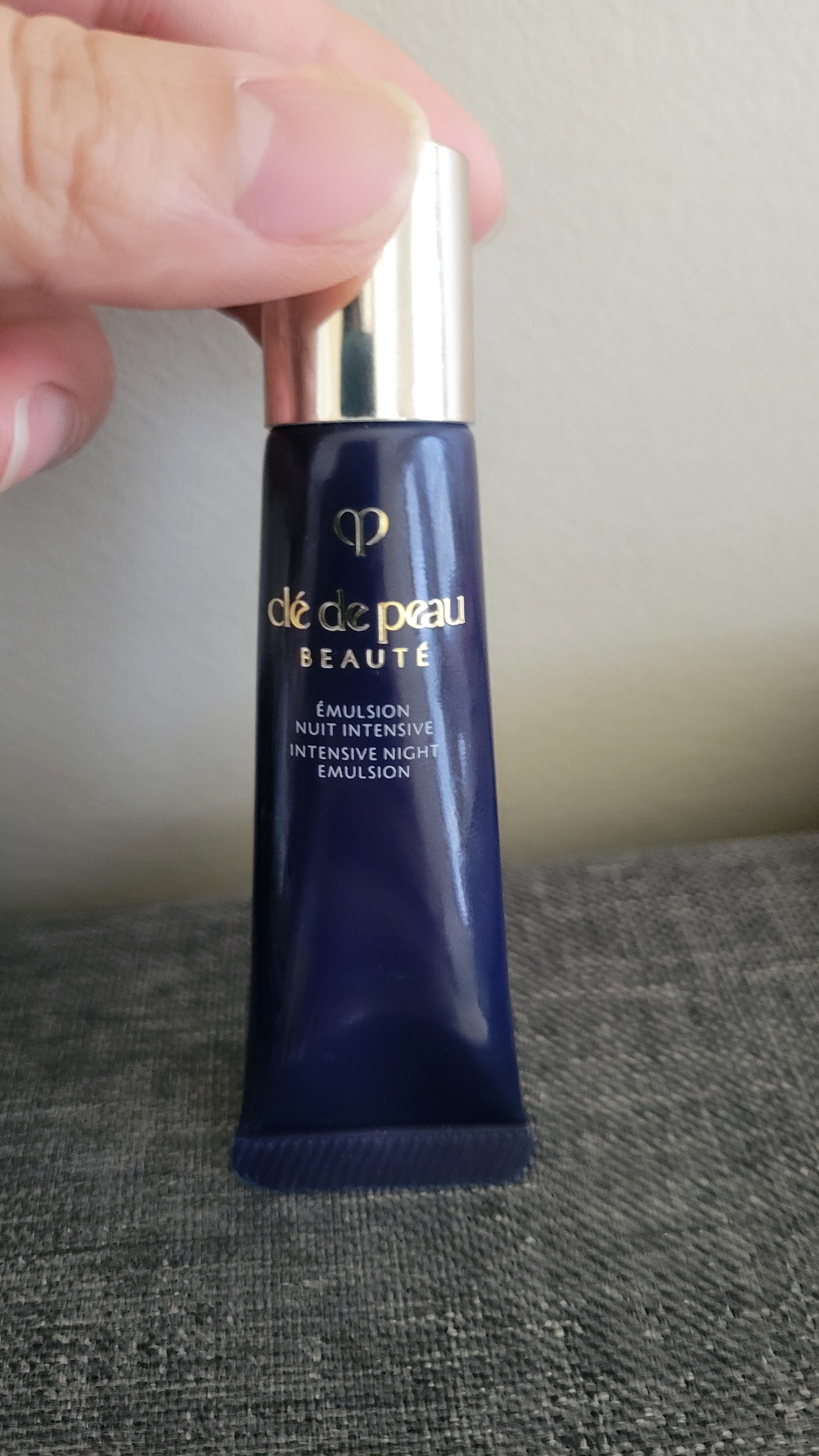 Customer carousel item 3.