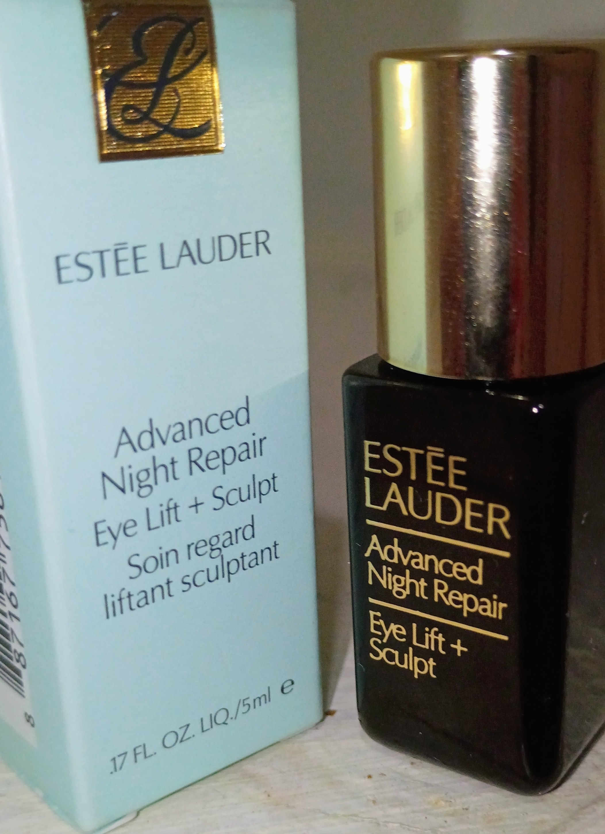 Estée Lauder Advanced Night Repair Eye Lift + Sculpt Eye Cream