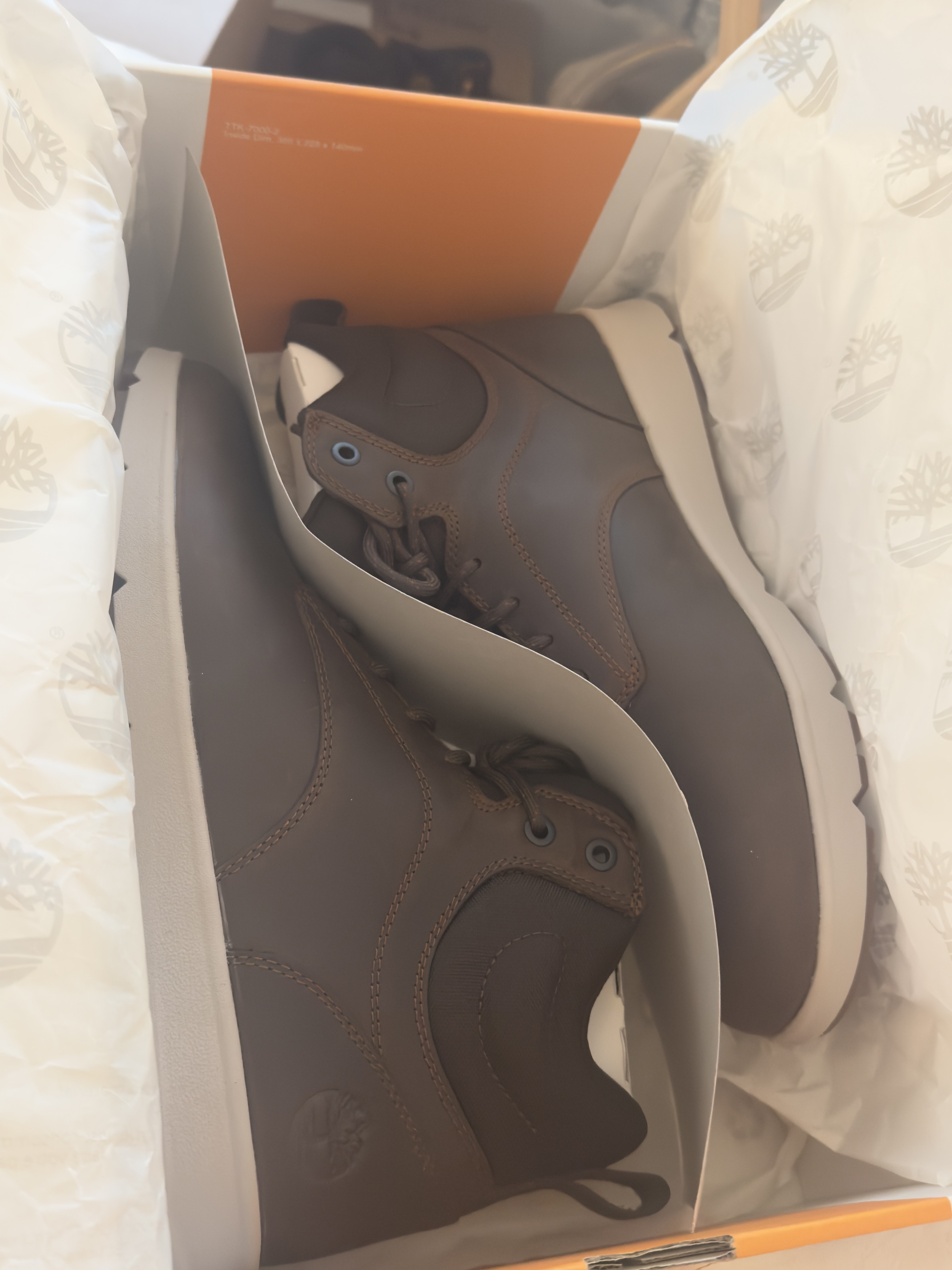 Customer carousel item 6.