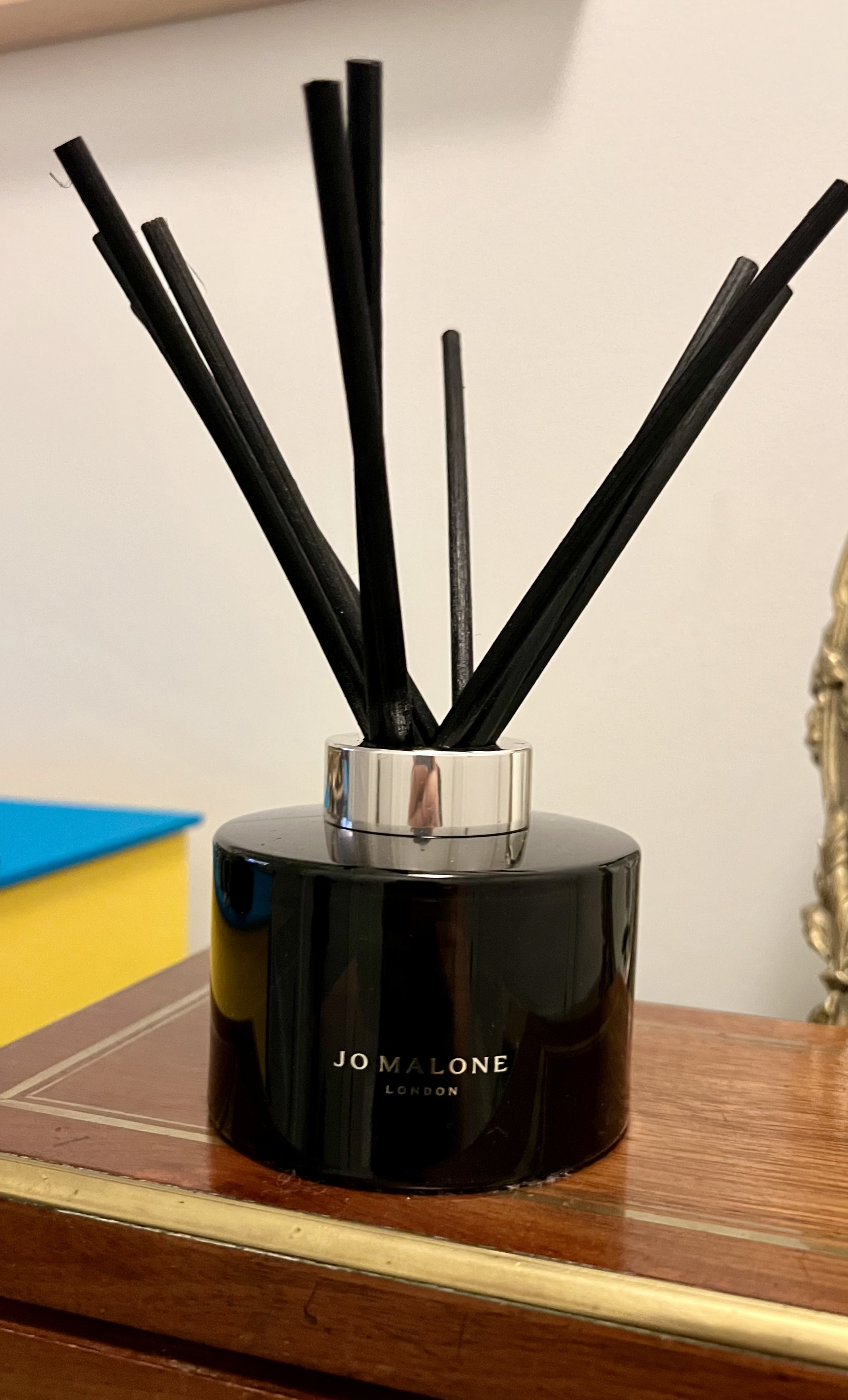 Customer carousel item 1.