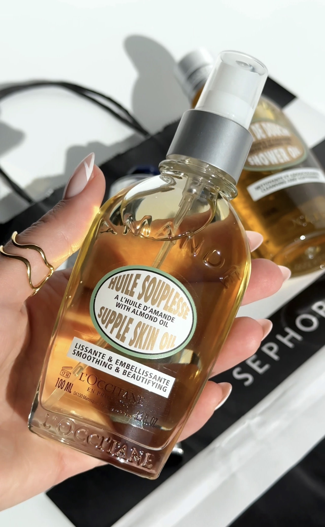 Customer carousel item 7.