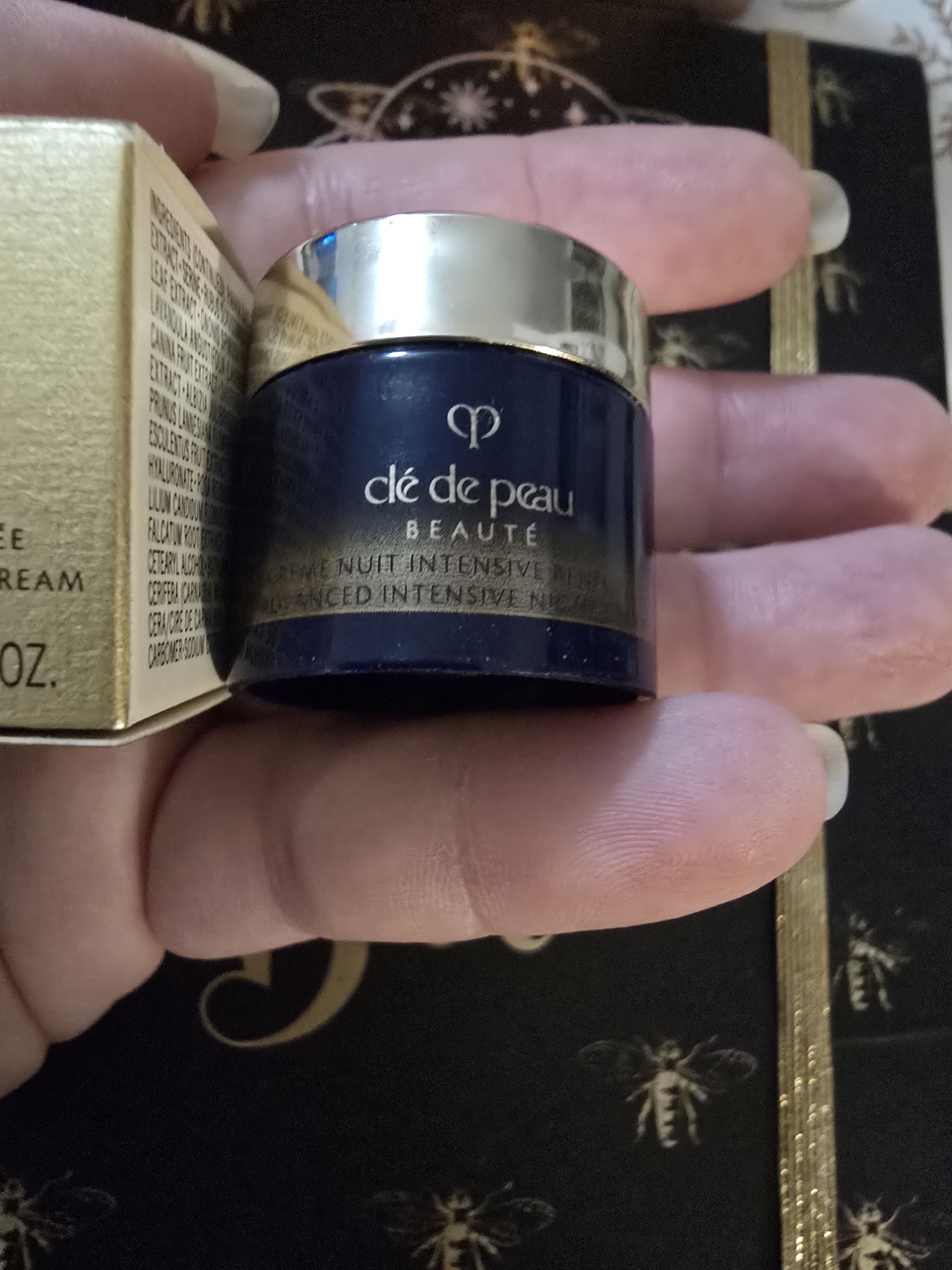 Customer carousel item 3.