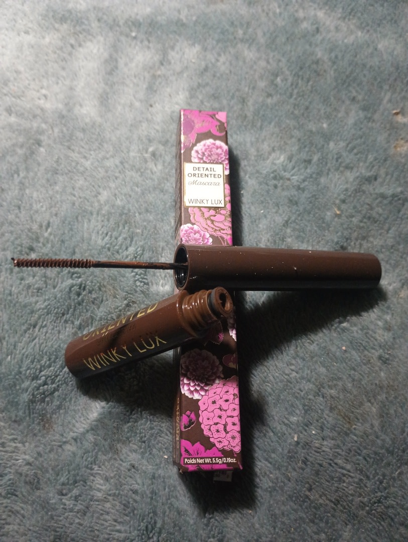 Customer carousel item 6.