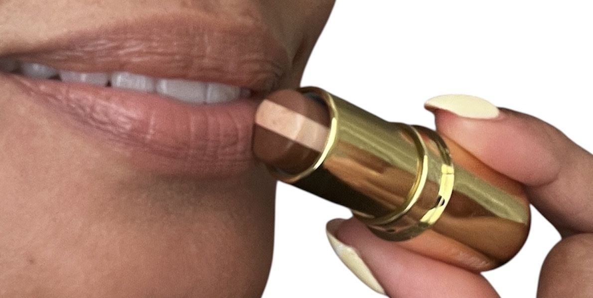 Customer carousel item 6.