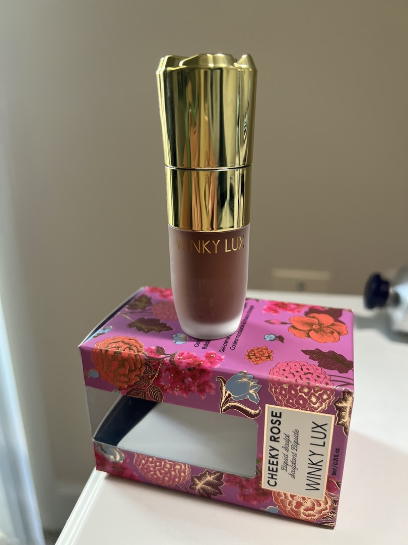 Customer carousel item 12.