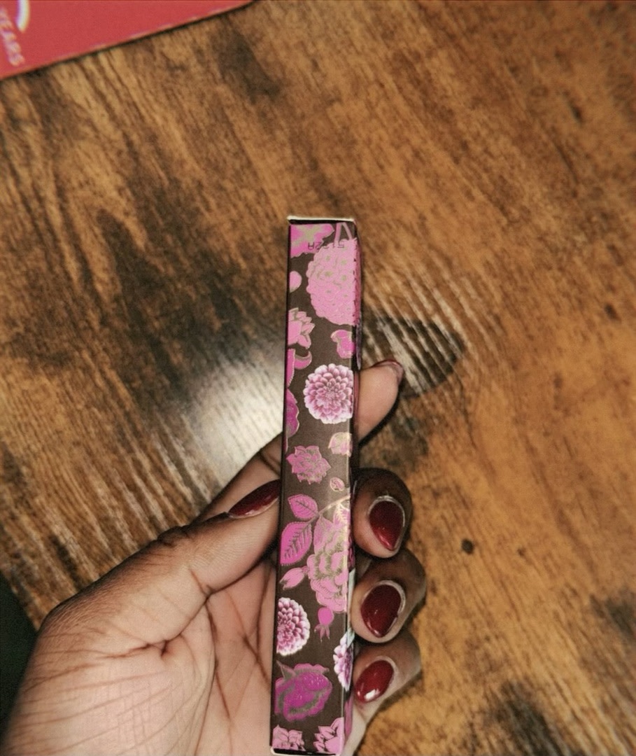 Customer carousel item 3.