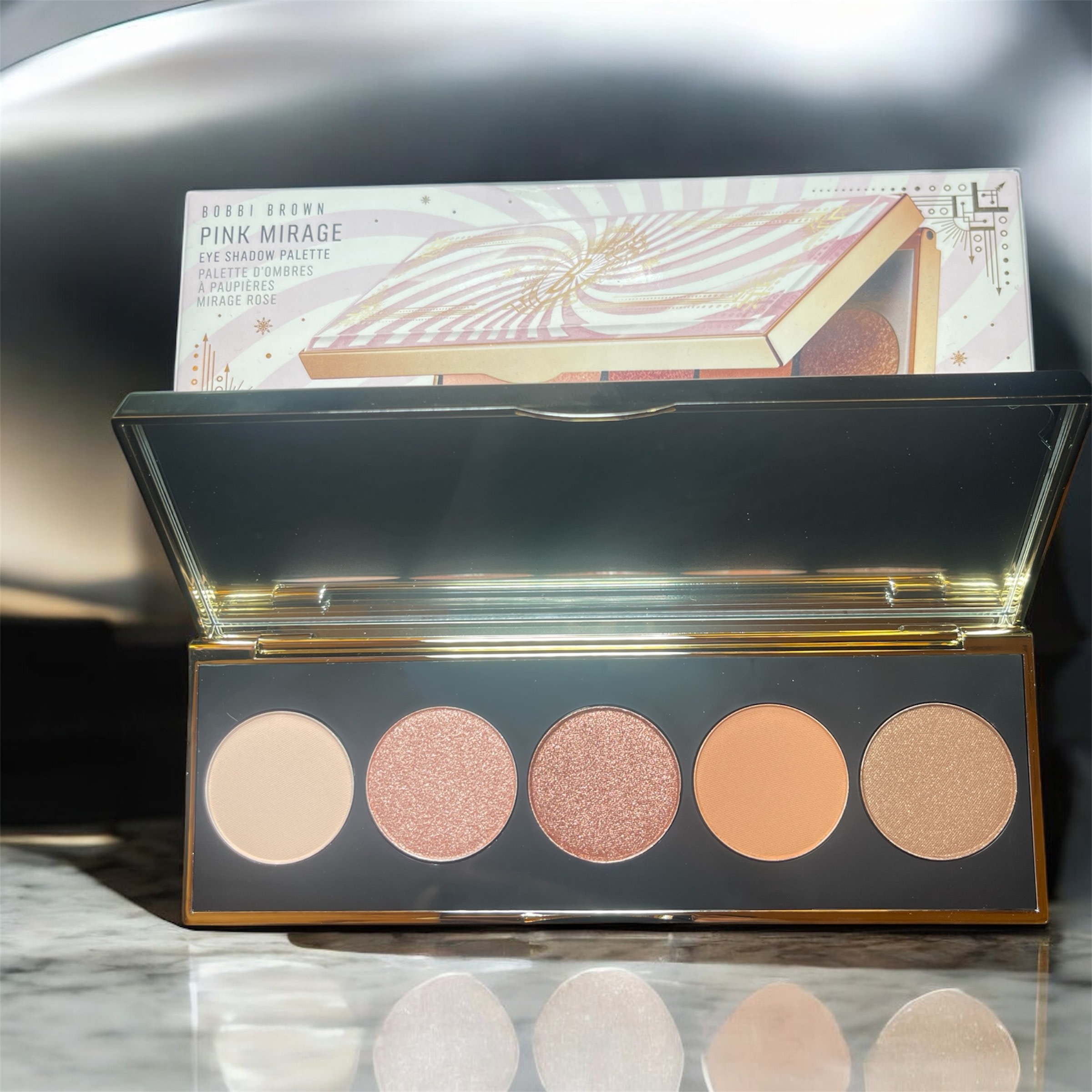 Customer carousel item 5.