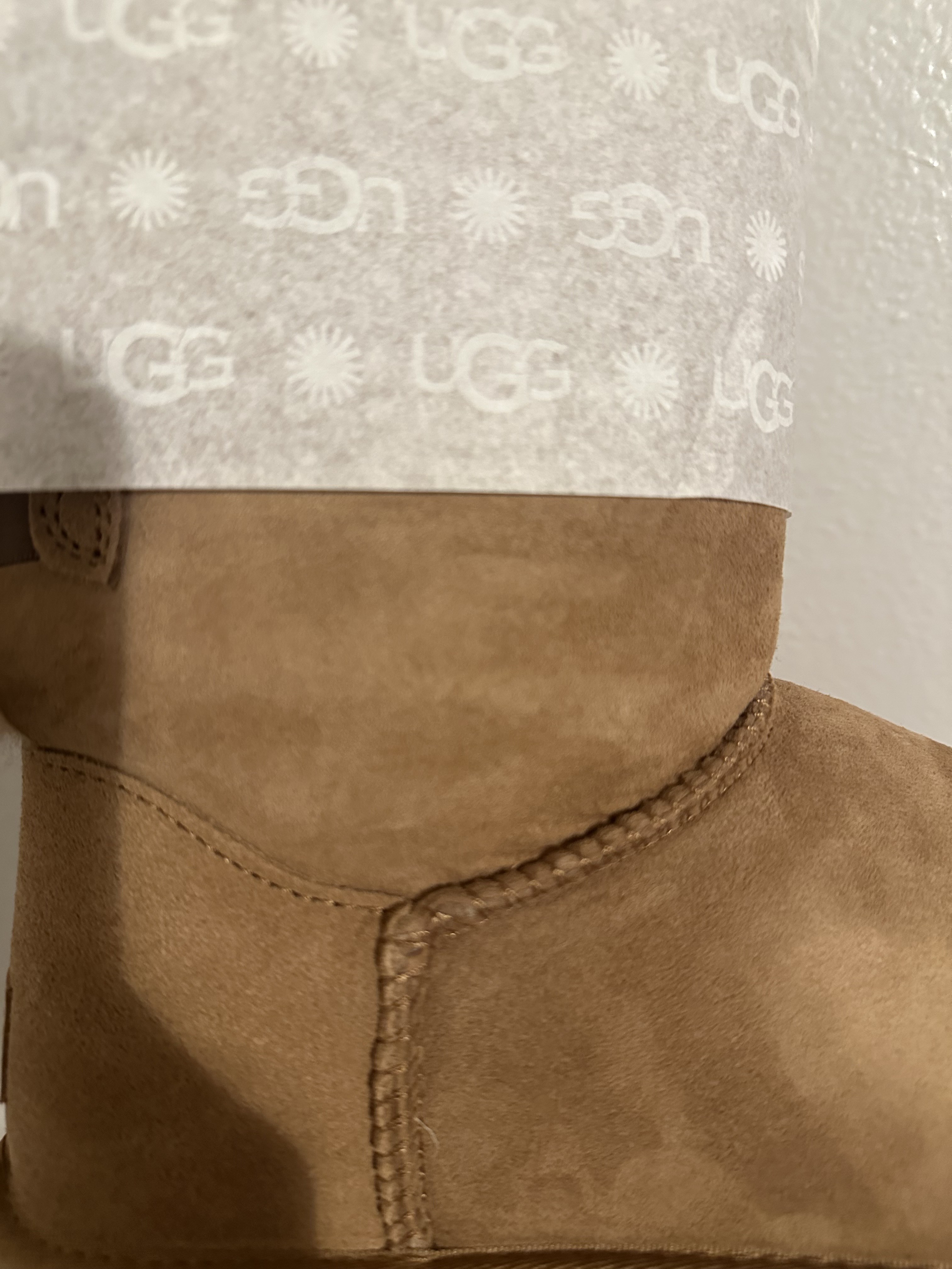 Creasing/wrinkling around the ankles