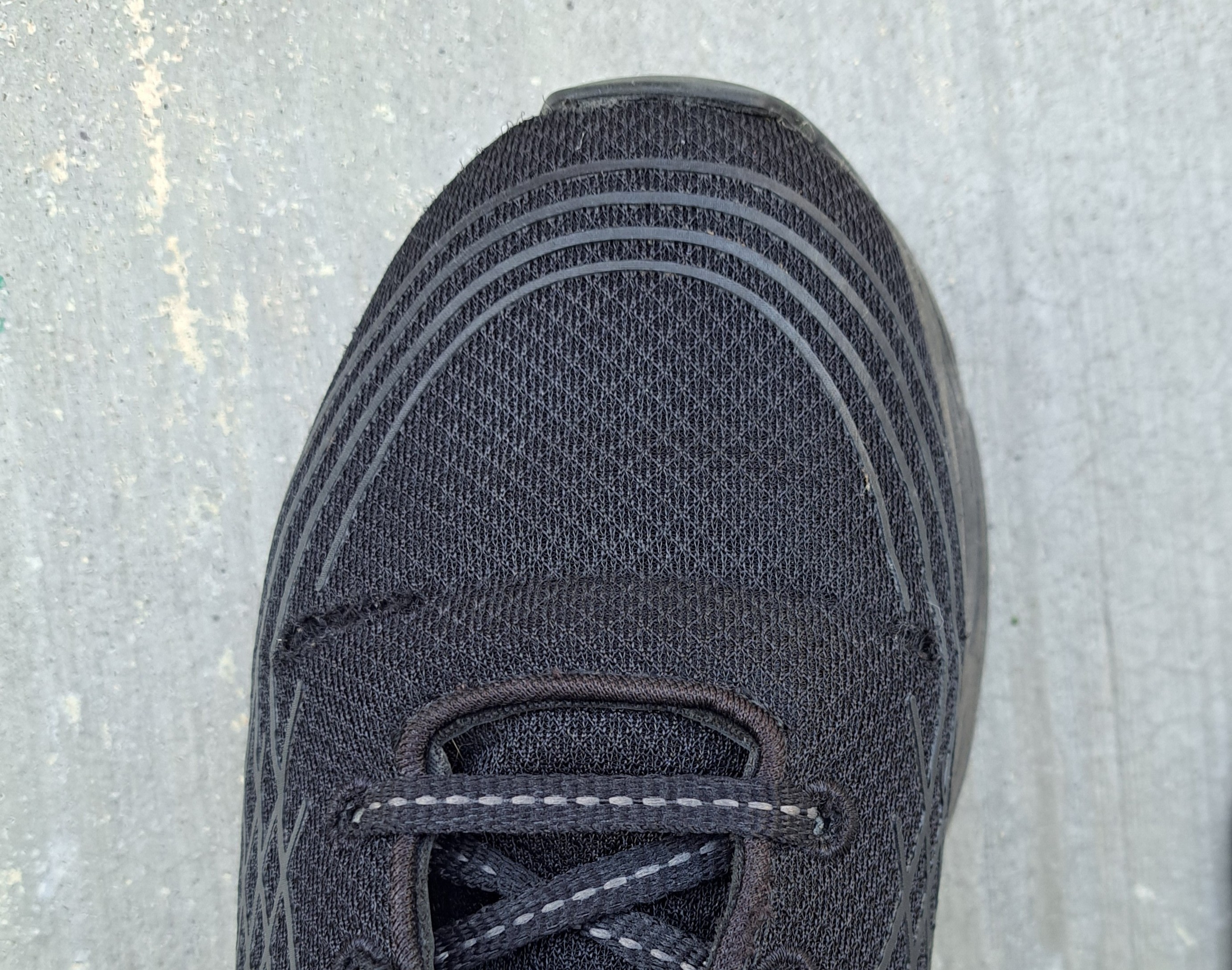 Poor quality!! Only worn 5 months!