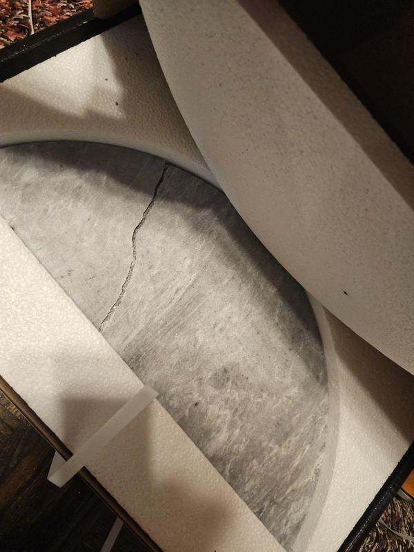 Broken upon arrival tech support non existent