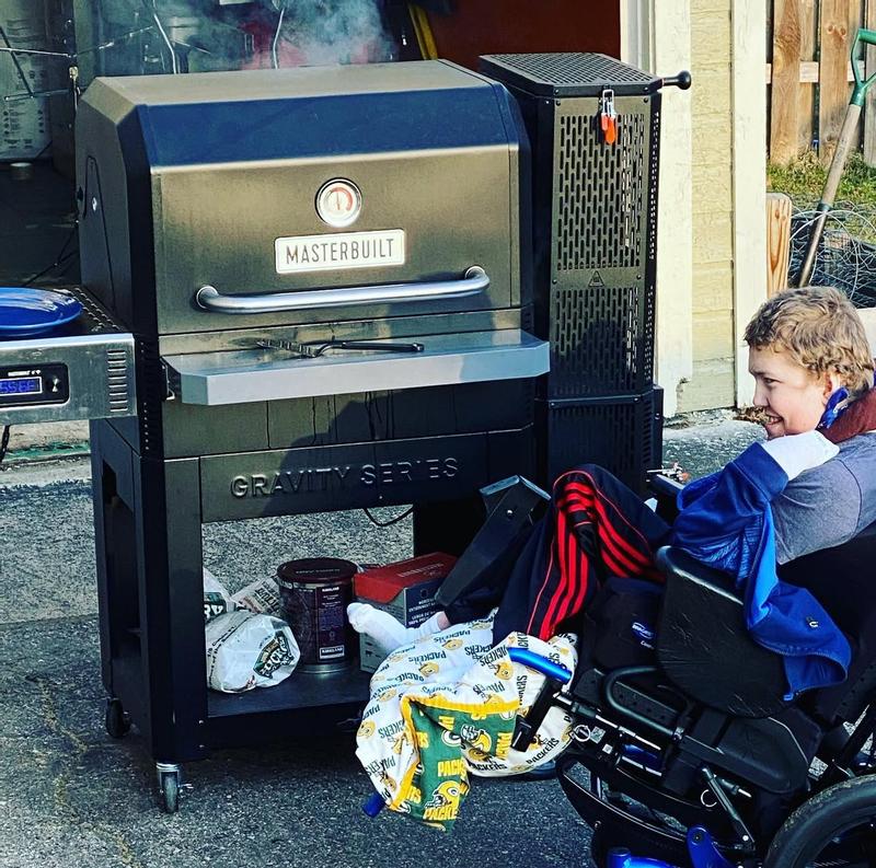 Fin impatiently waiting for some chicken!