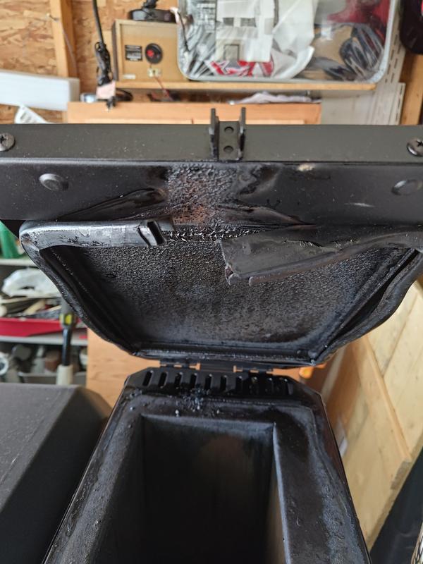 2 uses almost burnt garage down