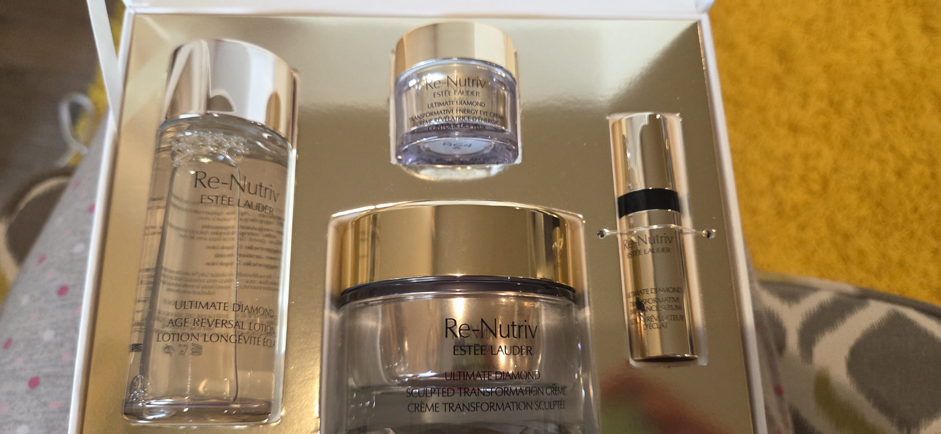 Re-Nutriv Youth-Igniting Luxury Collection