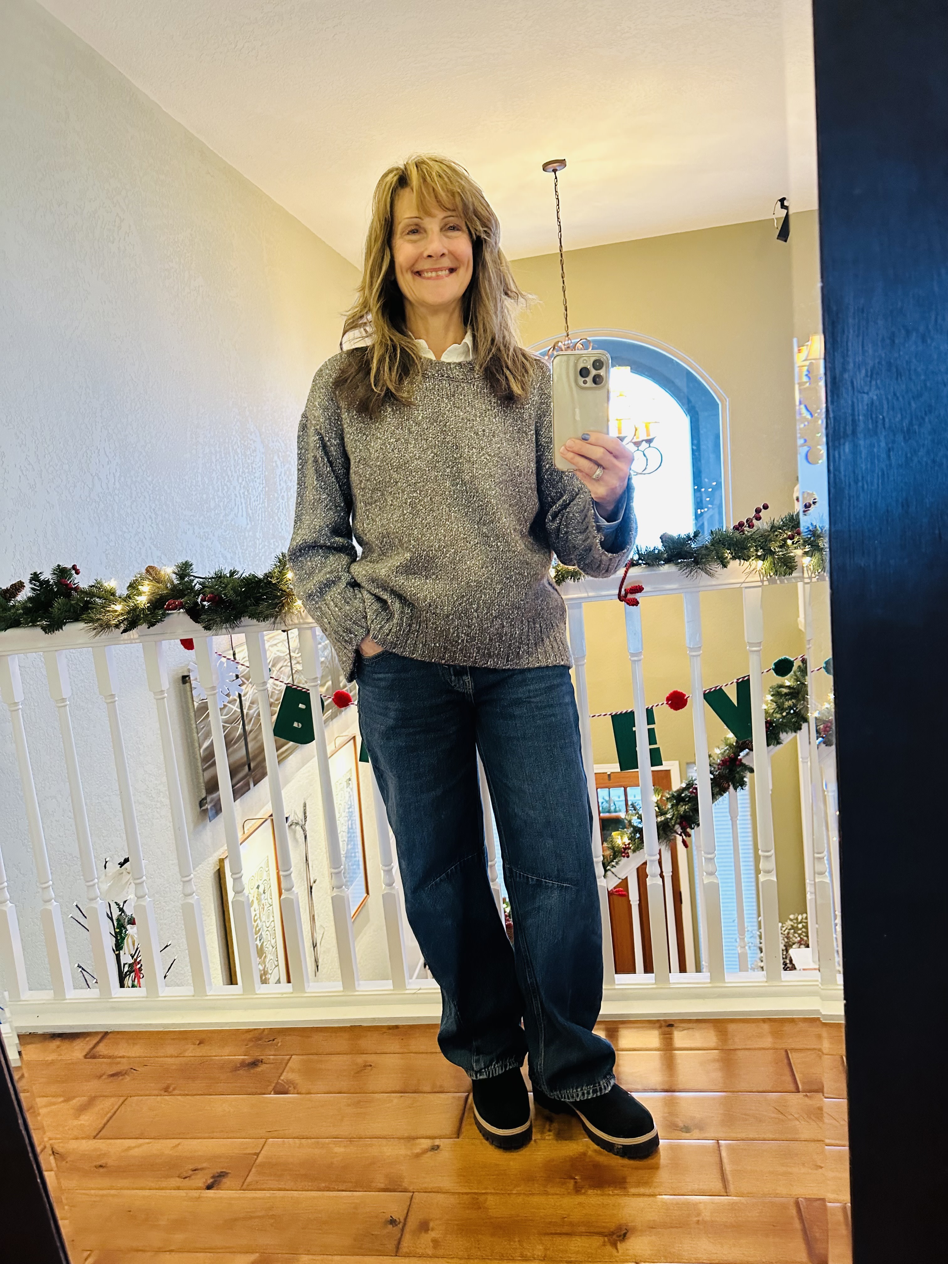 Rocking the barrel jeans!