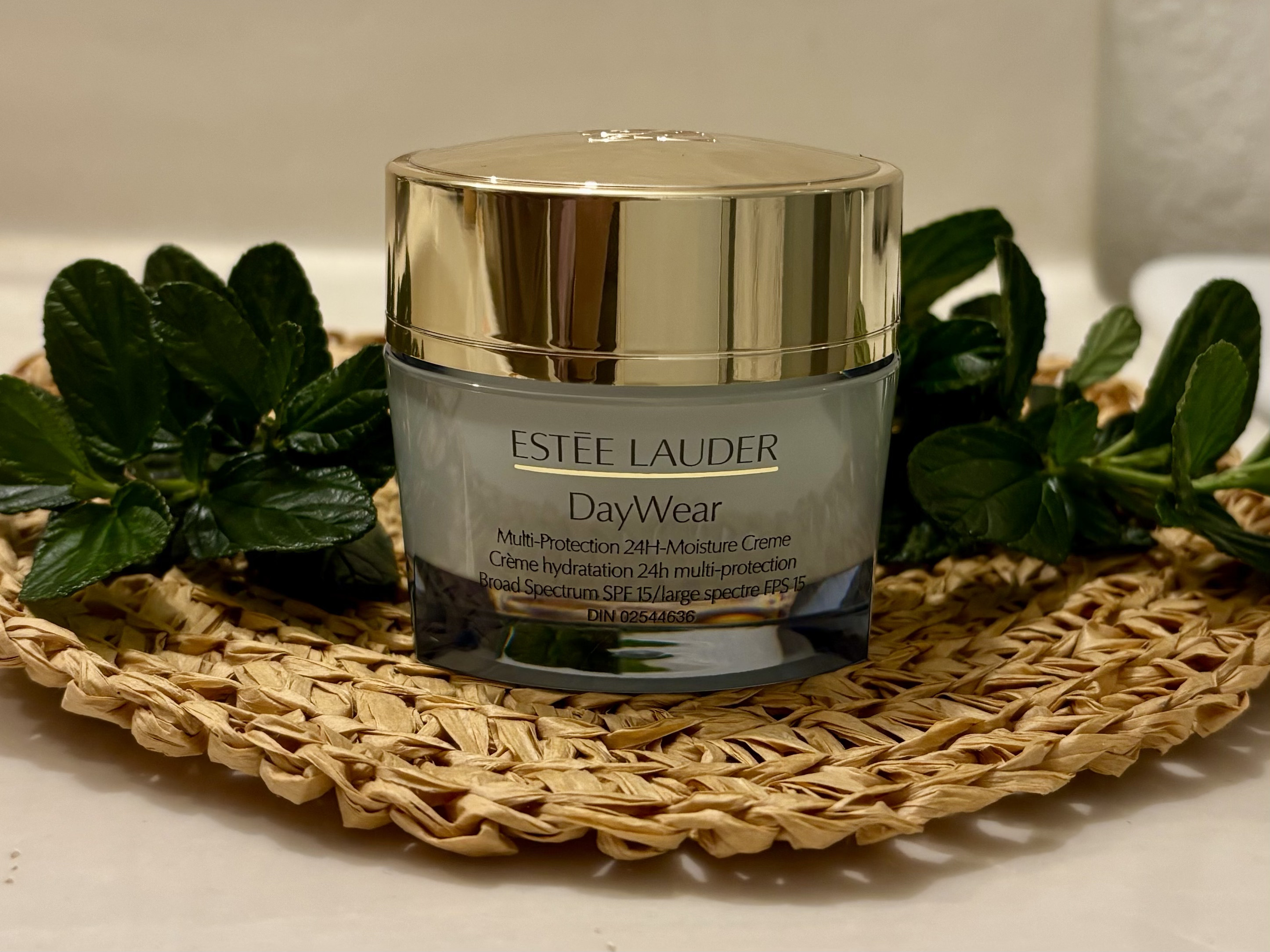Estee Lauder DayWear Moisturizer