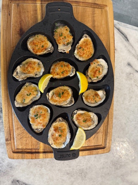 Grilled Oysters with Parmesan cheese and Bread Crumb Topping