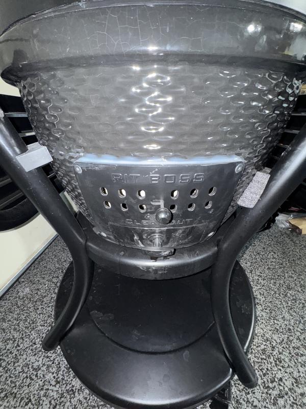 Left vs right-foam from box as support vs the silicone bumper